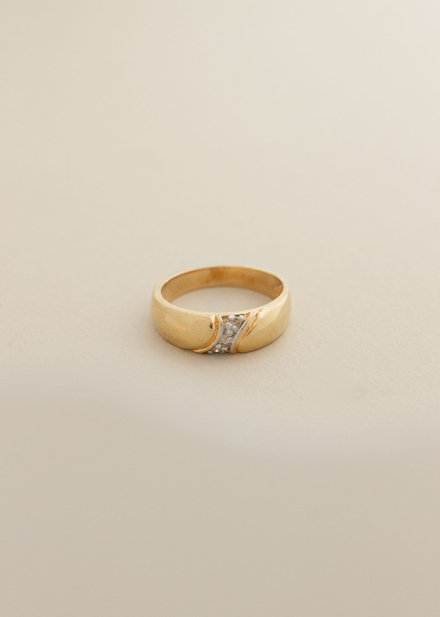 cigarette band ring Fractured Cigar Cigar Band