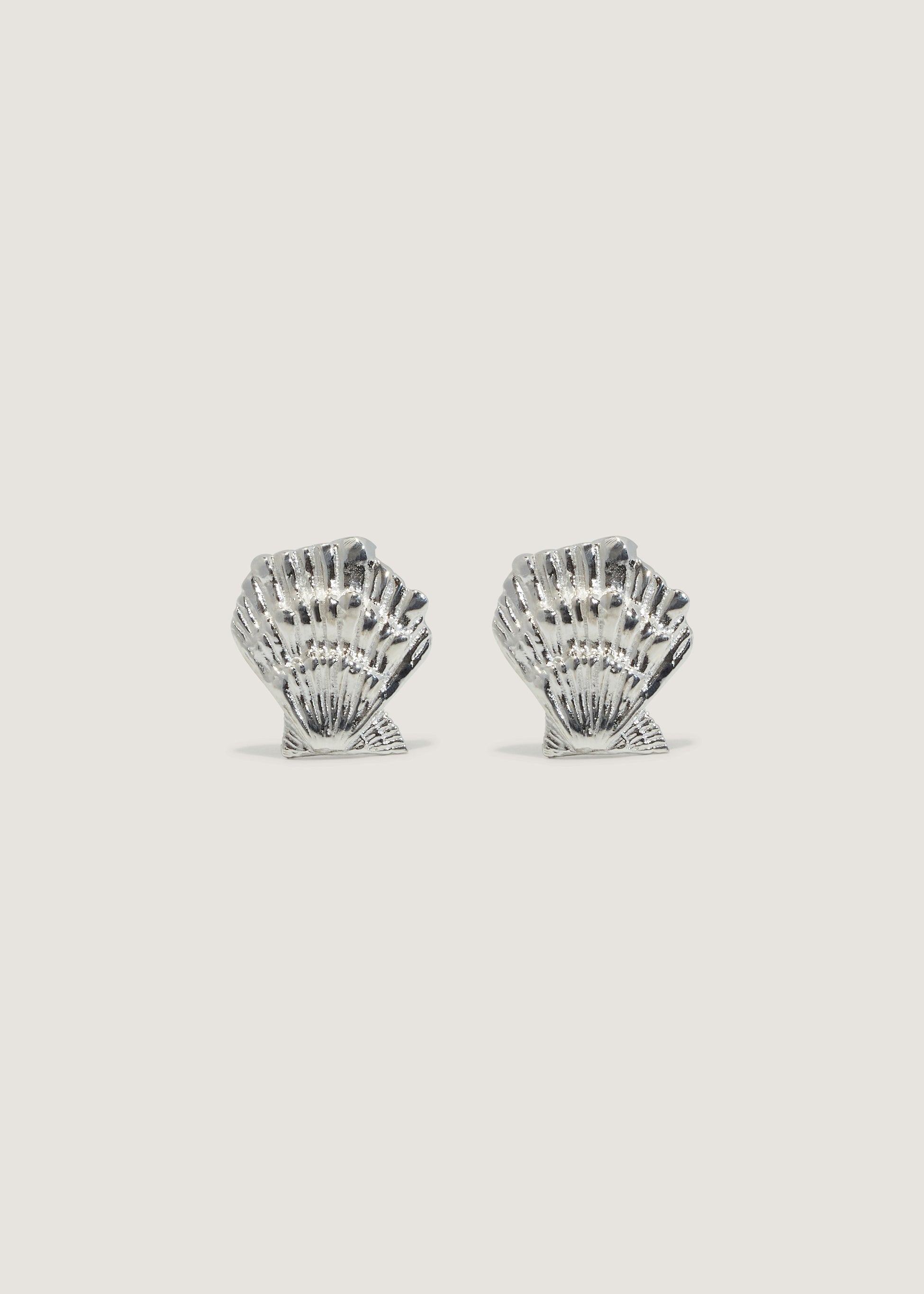 ピアス Shell Earring (Silver) Sterling Silver Shell Earrings | Kinn Studio