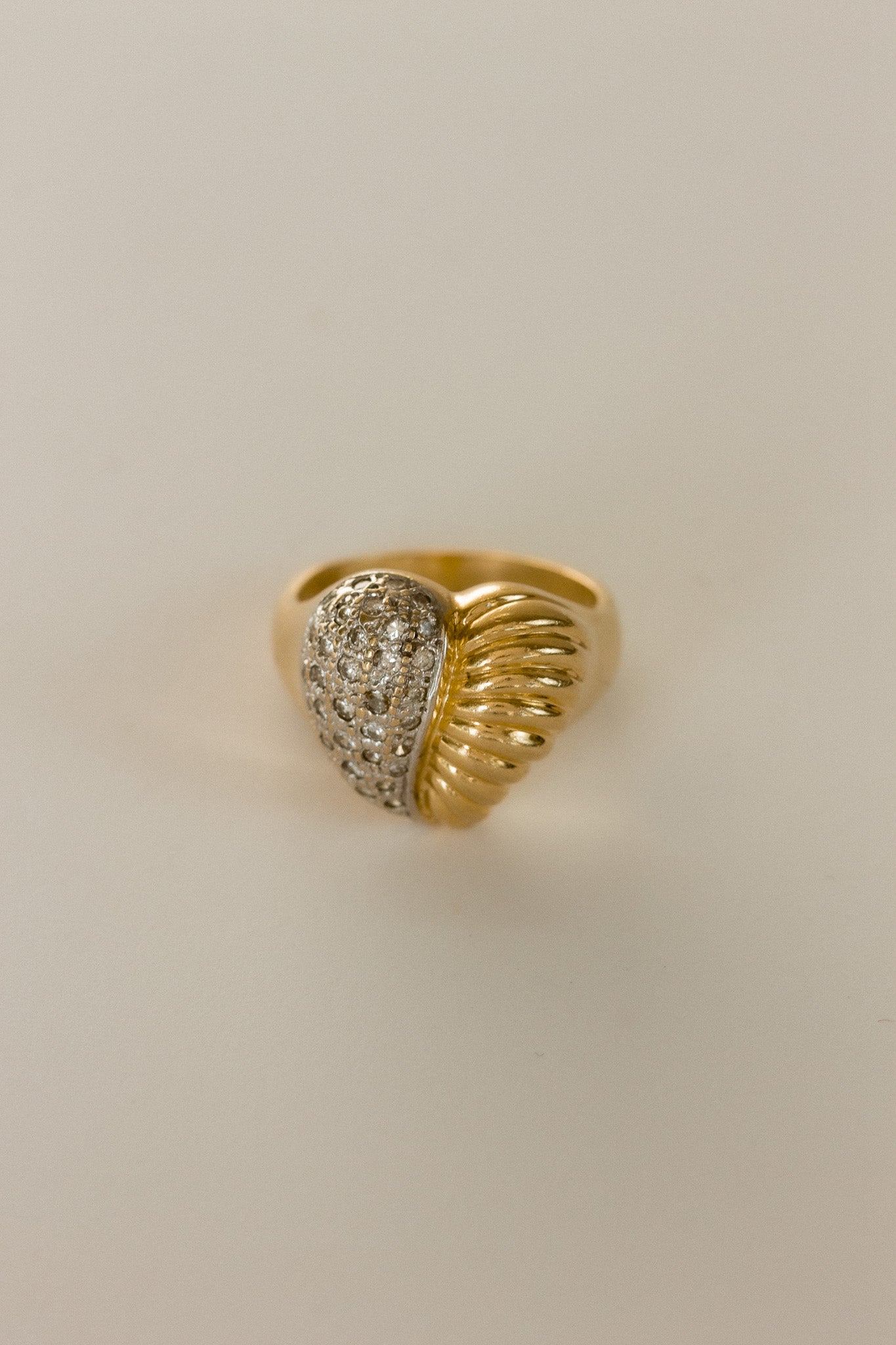 Vintage Diamond Ribbed Heart Signet Ring