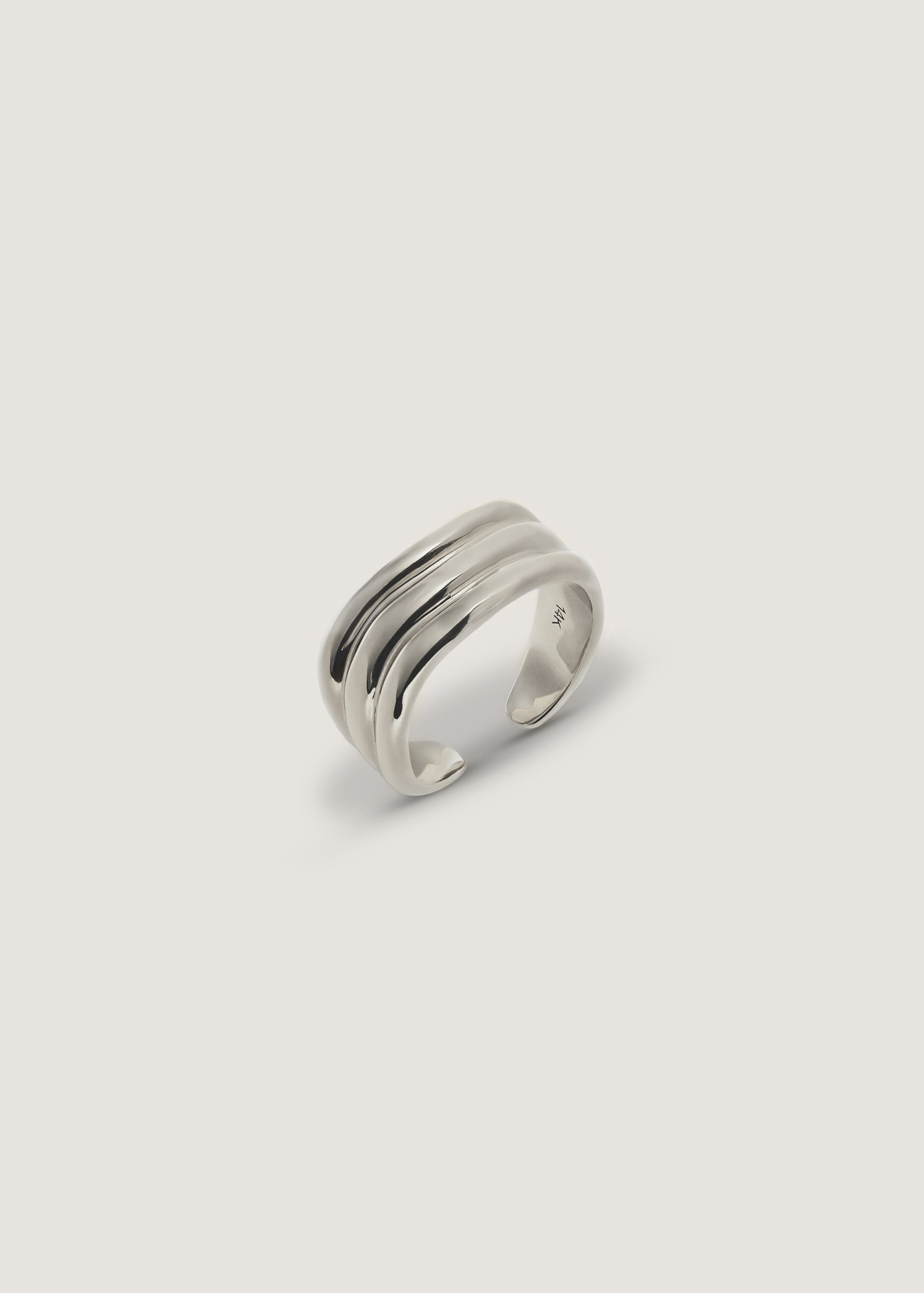 Isla Sterling Silver Ear Cuff/Ring | Kinn x Janessa Leoné
