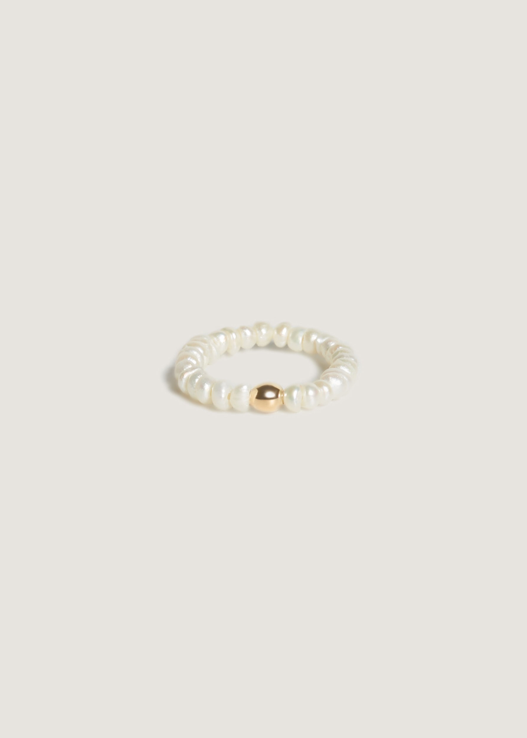 All pearl outlet ring