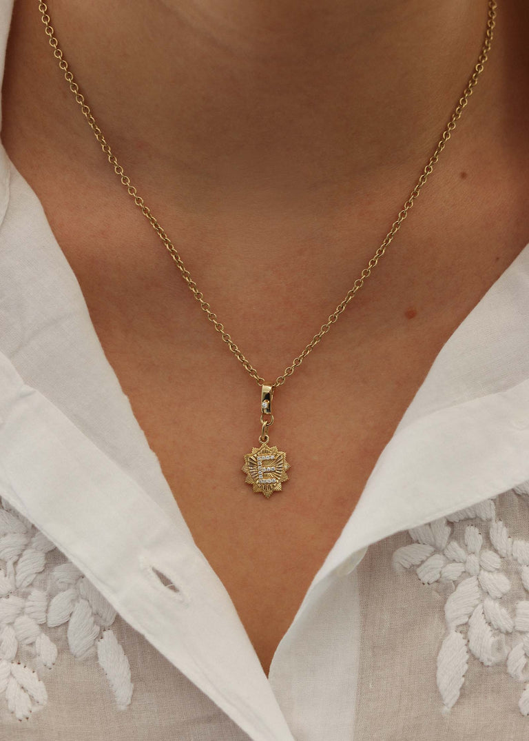 How to Choose a Push Present She'll Keep Forever