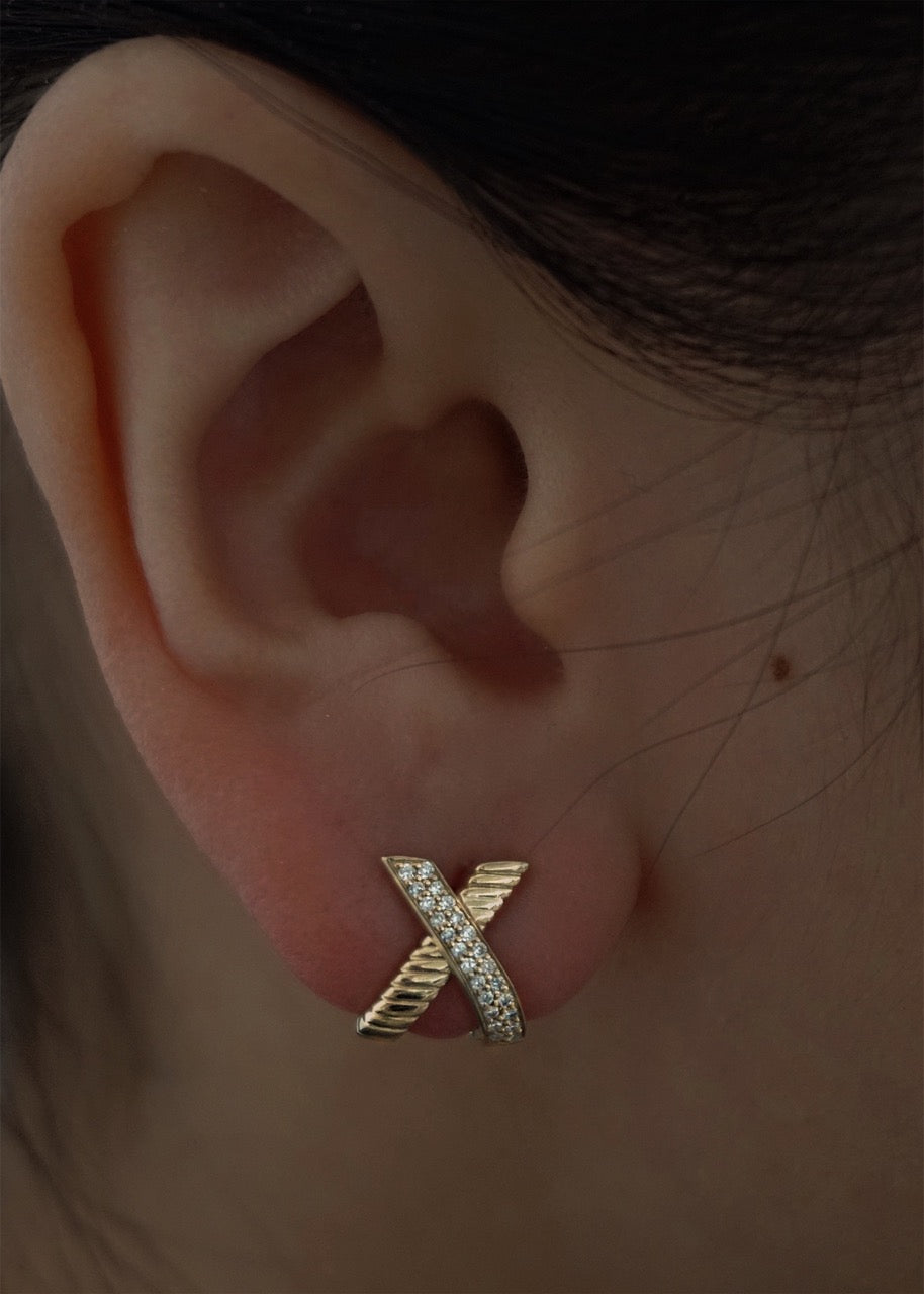 Eternal Bond X Stud Earrings Diamond