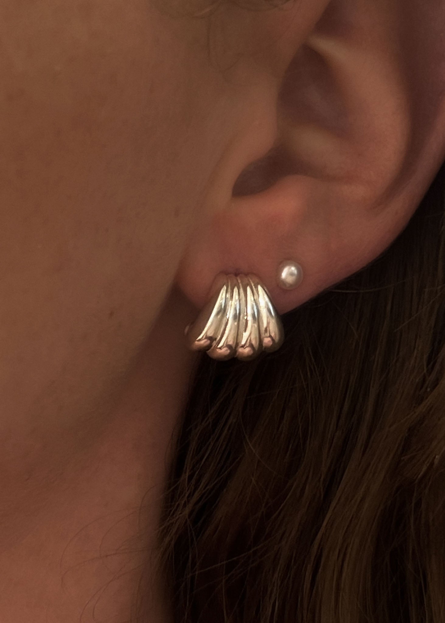 Scallop earrings hotsell