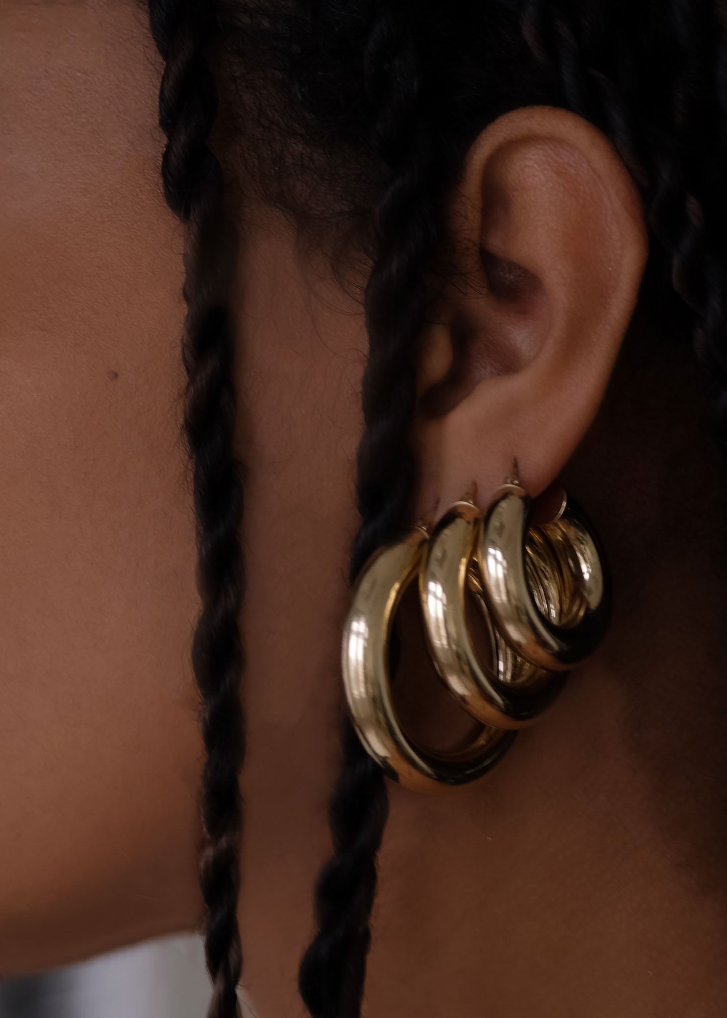 [Shapes Studio] Bold Hoop Earrings フープイヤリング 関税込み 20%OFF】CADEAUX EXCLUSIVE HOOP EARRINGS – Shinzone