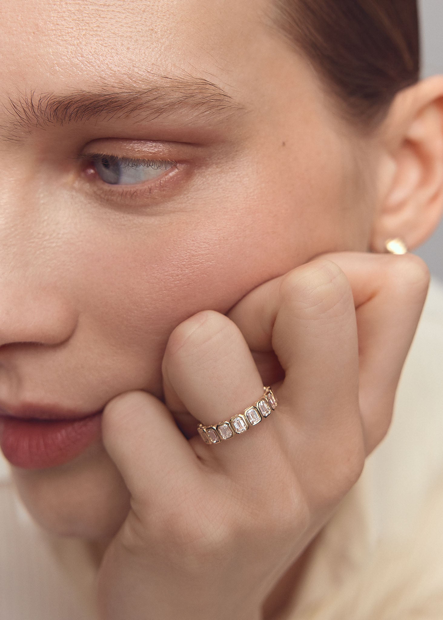 Margot Emerald Eternity Ring Diamond