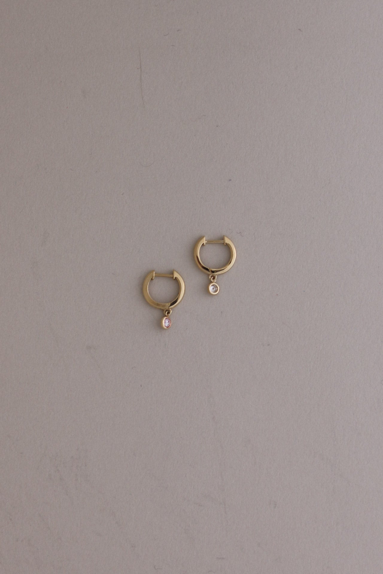 Archive Kara Huggie Earrings Diamond