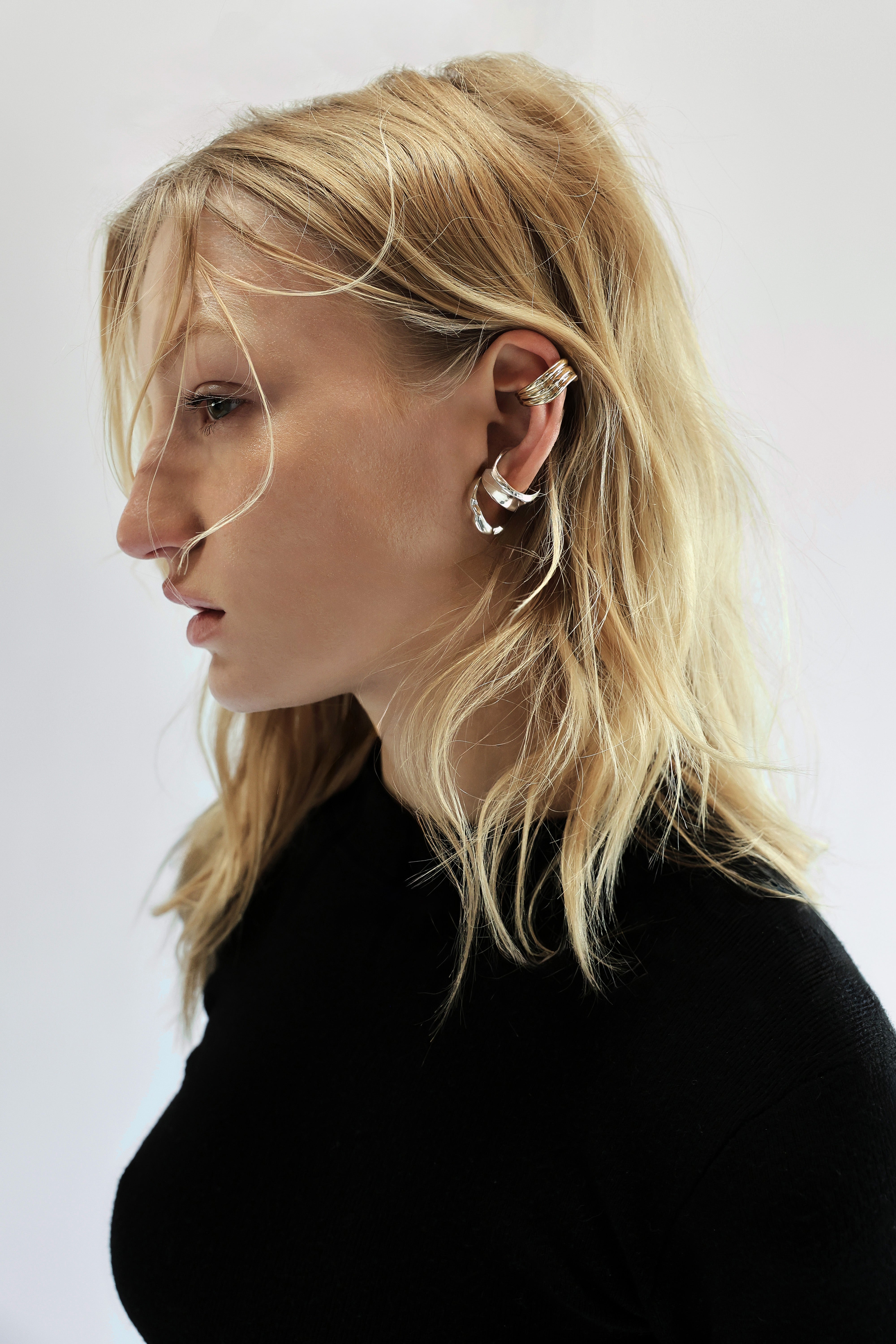 Seren Wavy Ear Cuff & Ring | Kinn Studio x Janessa Leoné