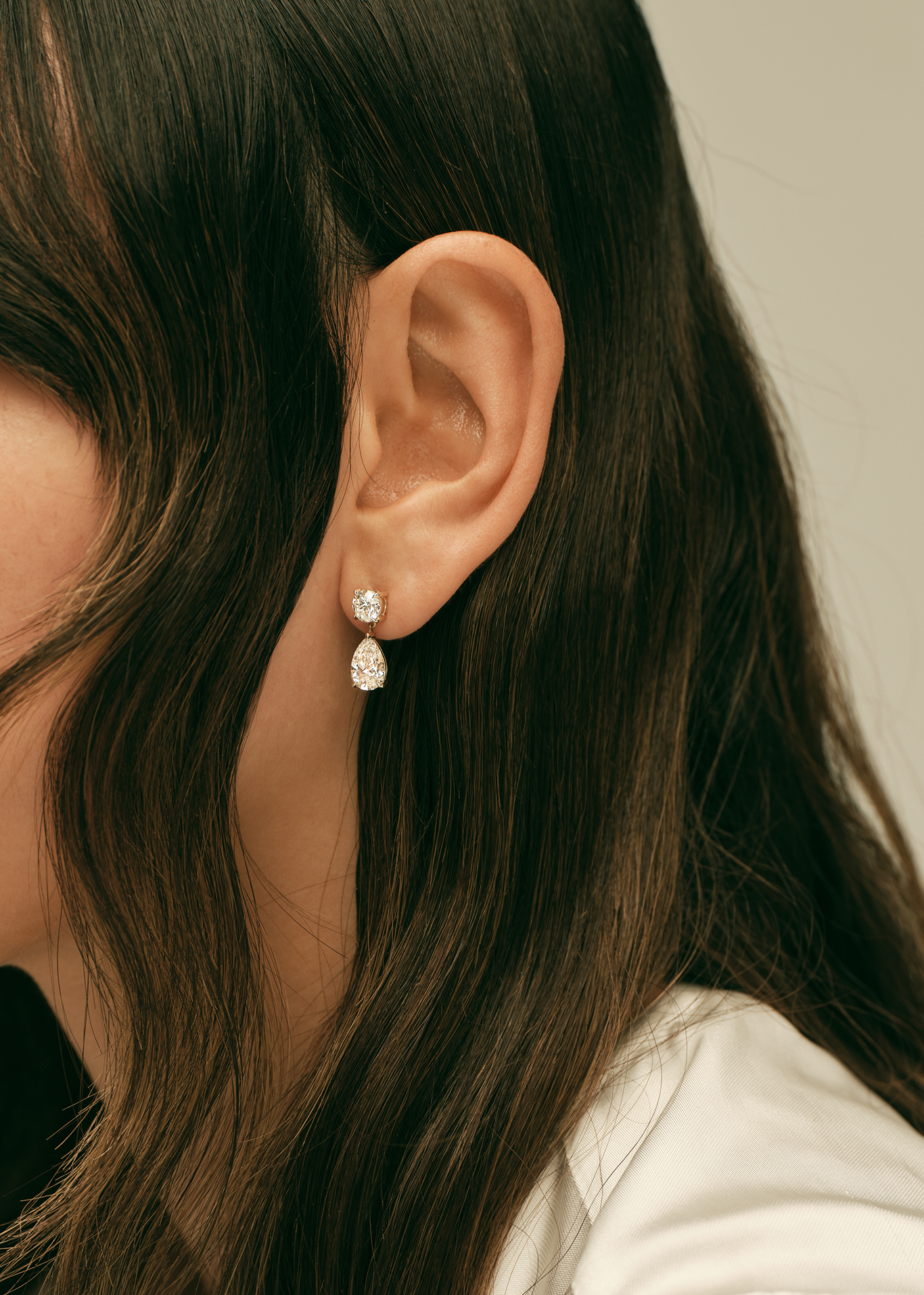 WOWORAMA Pearl Clip On Earrings - Chunky Gold Baroque Clip Earrings - Non-Pierced Statement Clip Pearl Drop Earrings