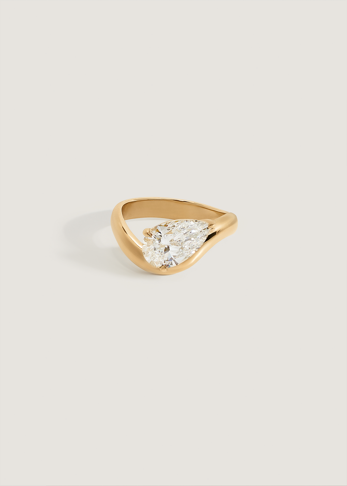 14k Gold Kira Pear Diamond Engagement Ring | Kinn Studio