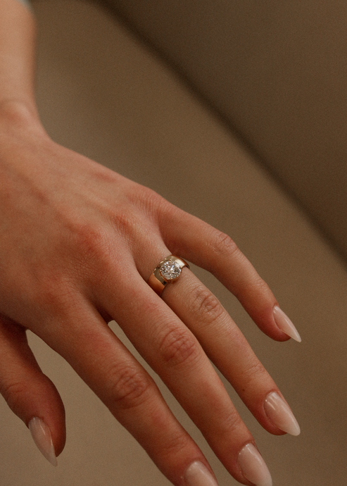 リング　ROSE ＆CIGAR 14KT Rose Gold Filigree Diamond-Cut Floral Cigar Band Ring – LSJ