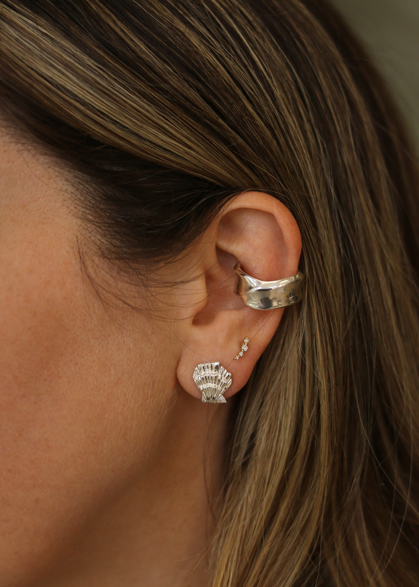 ピアス Shell Earring (Silver) Sterling Silver Shell Earrings | Kinn Studio