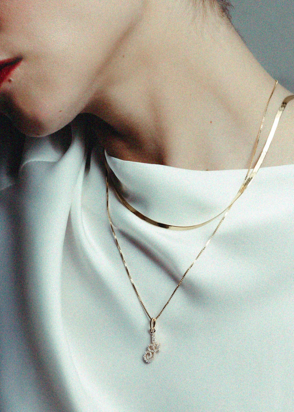 Petite Carter Herringbone Chain Necklace