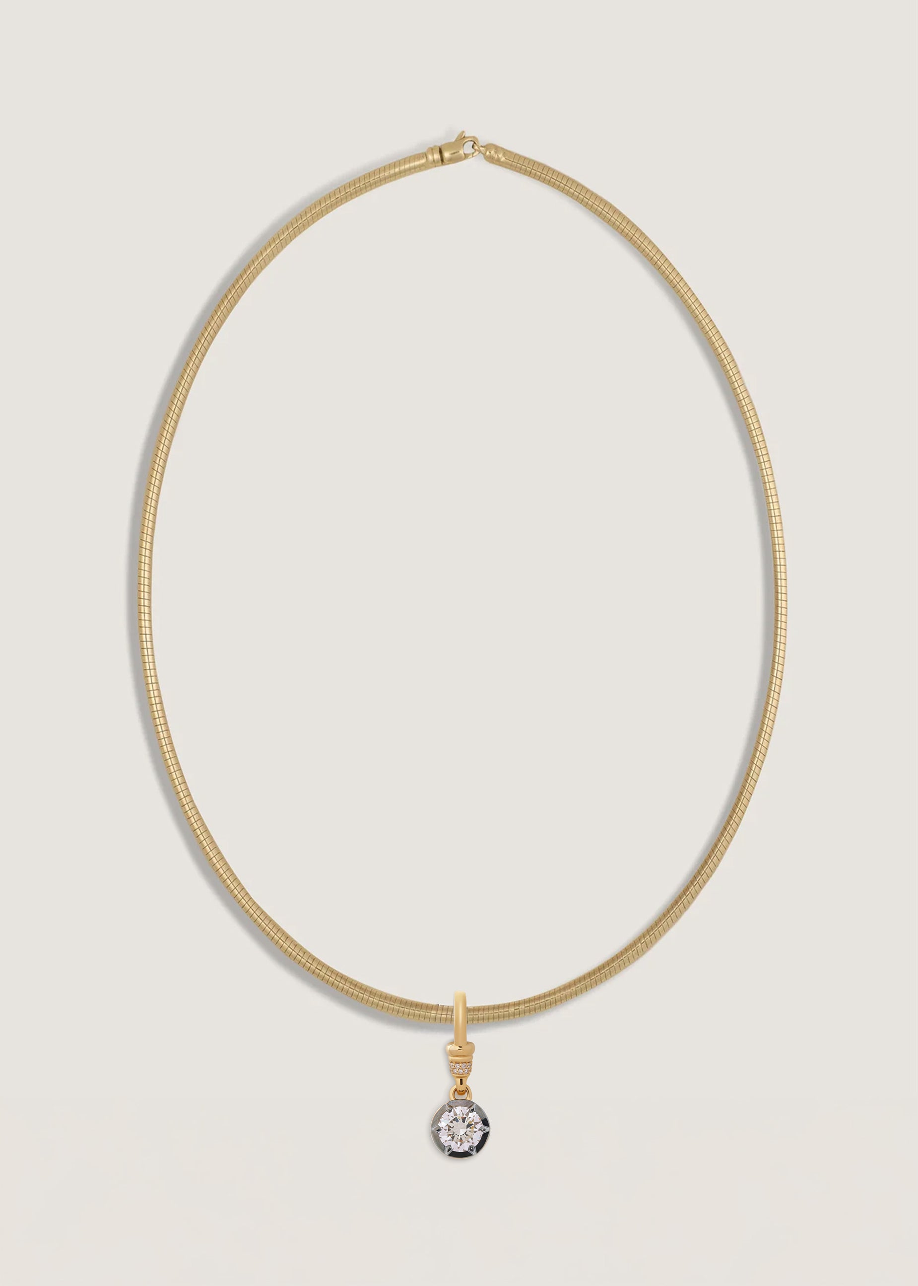 Roselle Black Rhodium Round Pendant Diamond Necklace