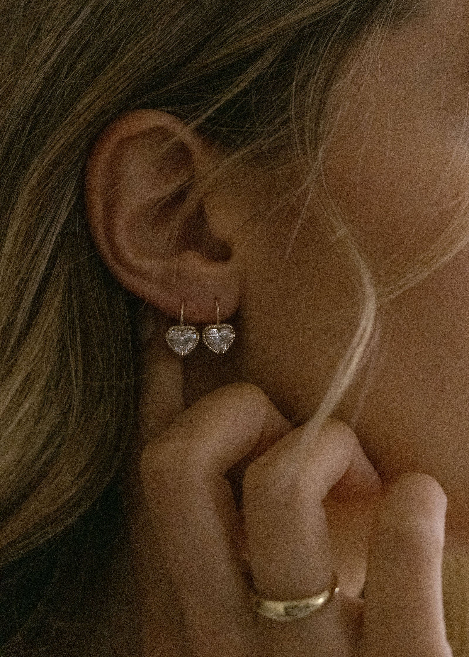 Solis Ribbed Heart Diamond Earrings 14k Gold | Kinn Studio
