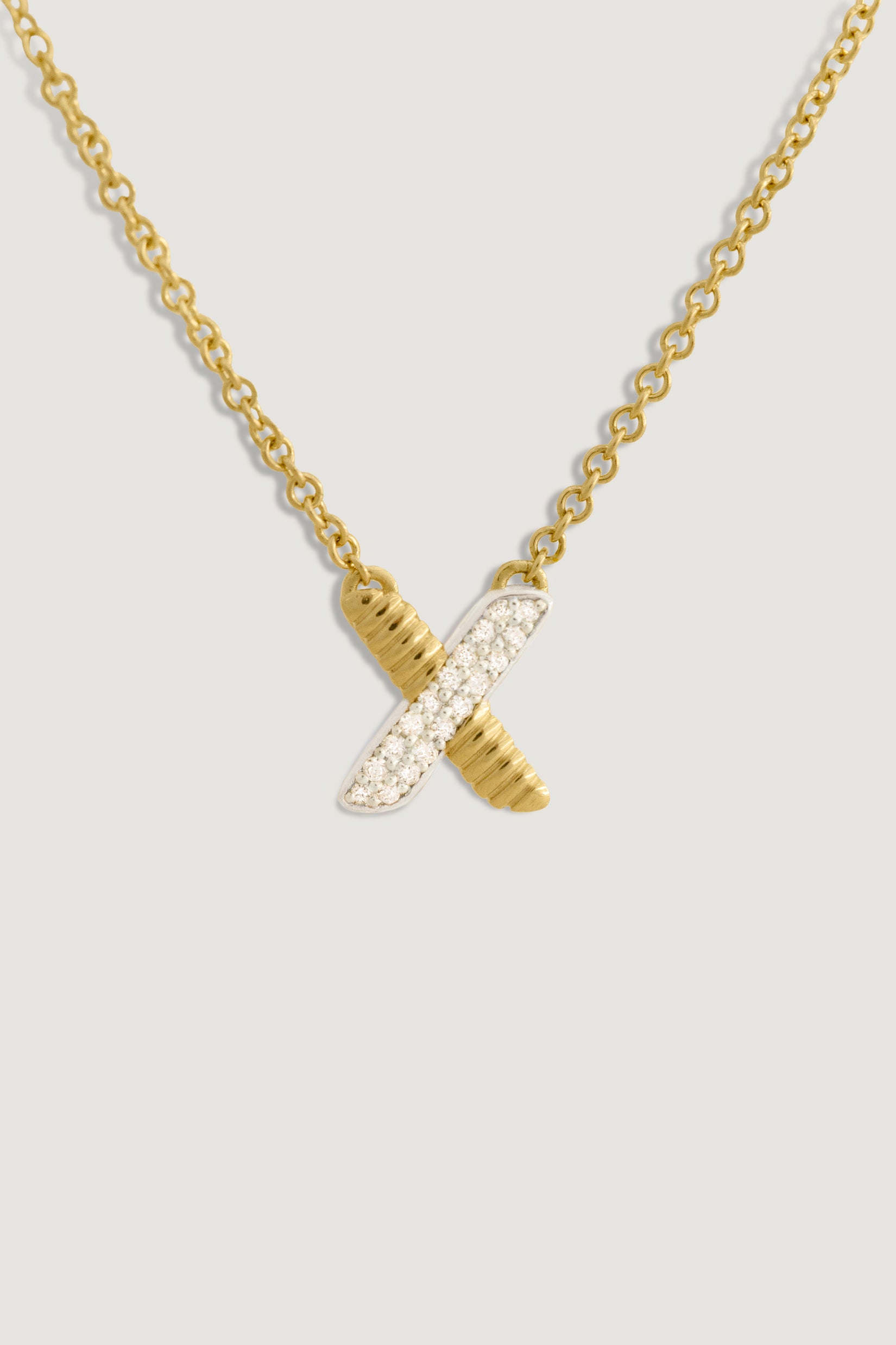 ネックレス・ペンダント Two Tone Golden Pendent Necklace Chloe Ellie' Two Tone Golden Pendent Necklace 2O0701-CB7