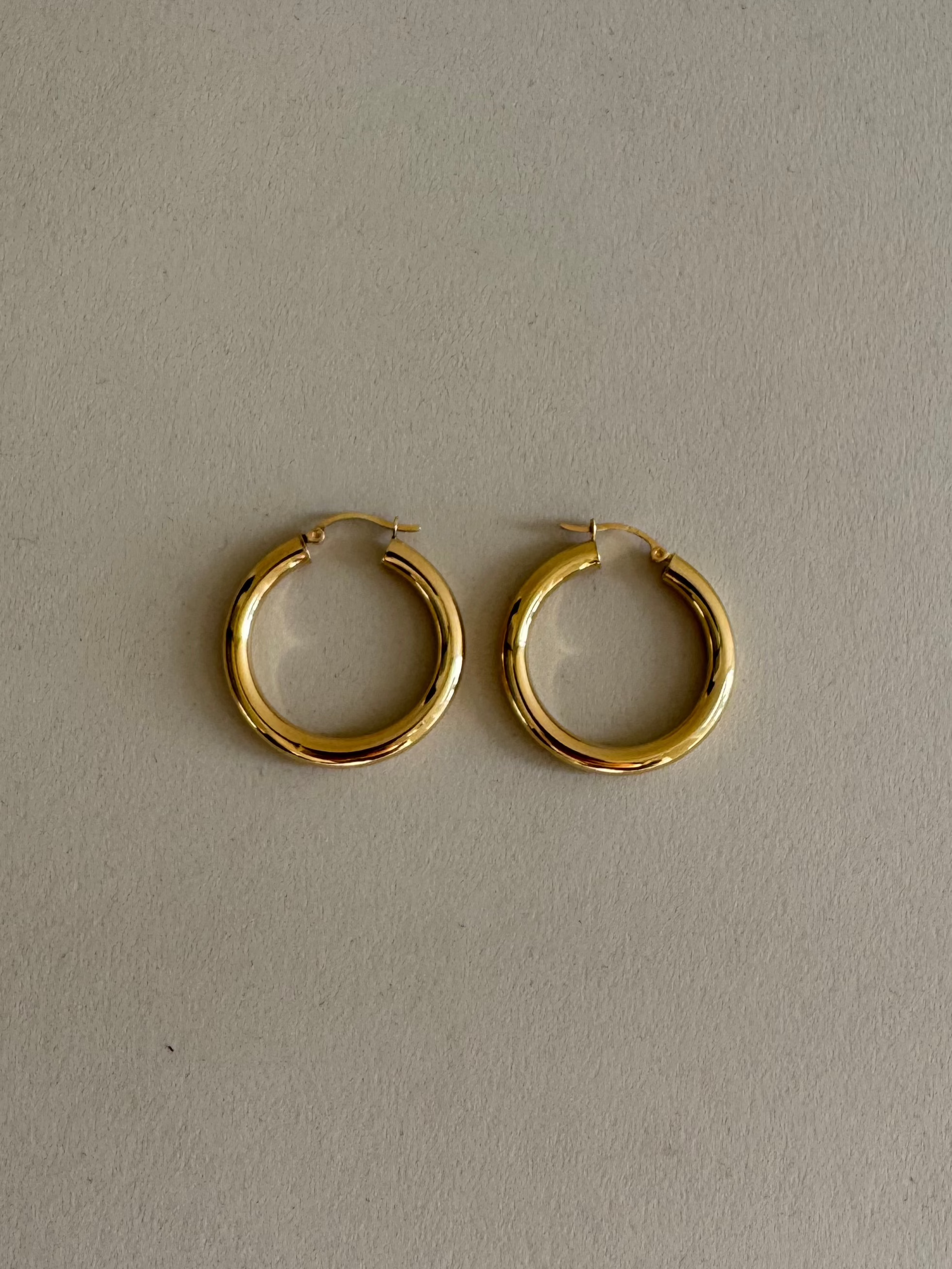 Archive Classic Hoop Earrings Medium