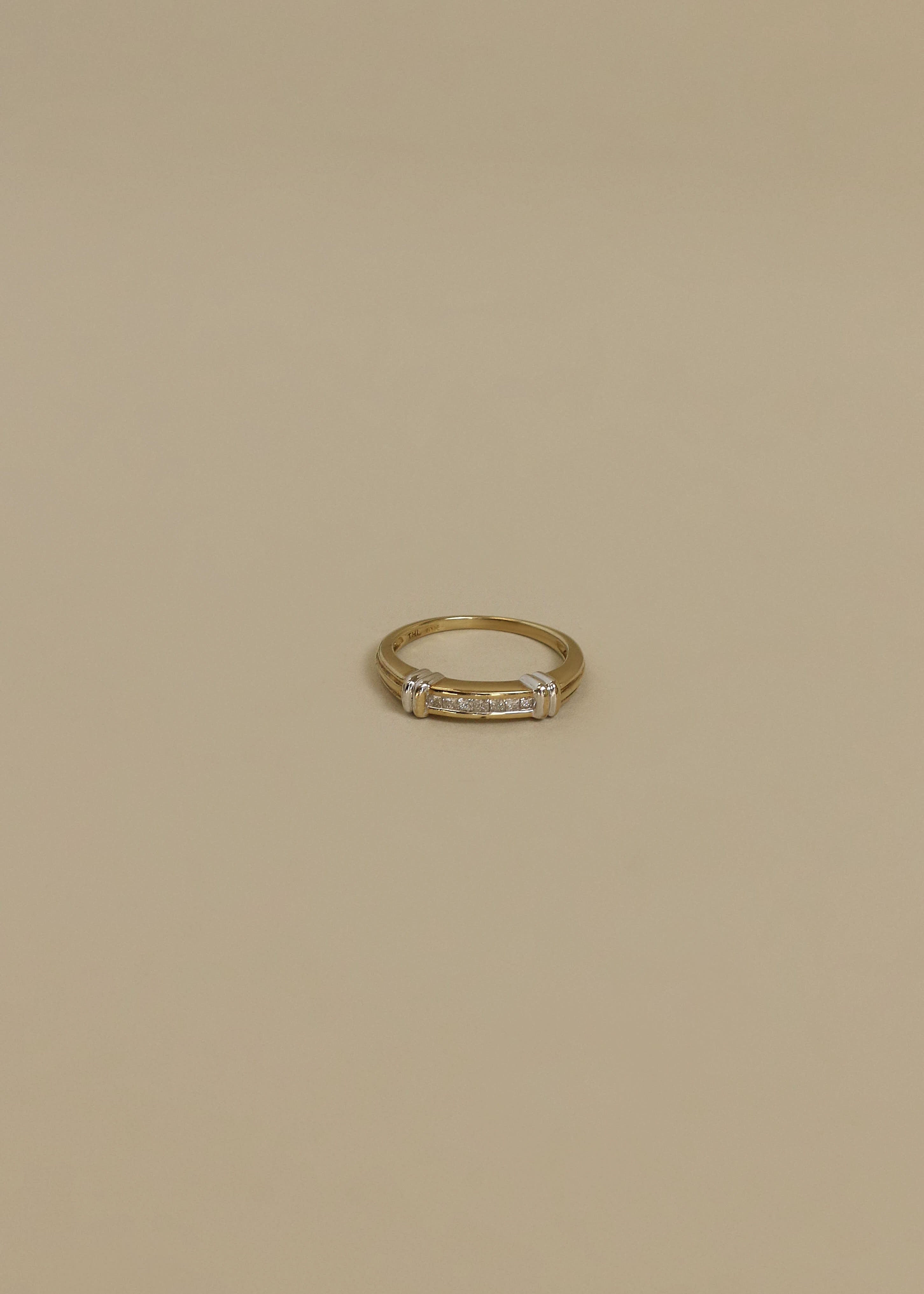 Vintage 10k Diamond Ring