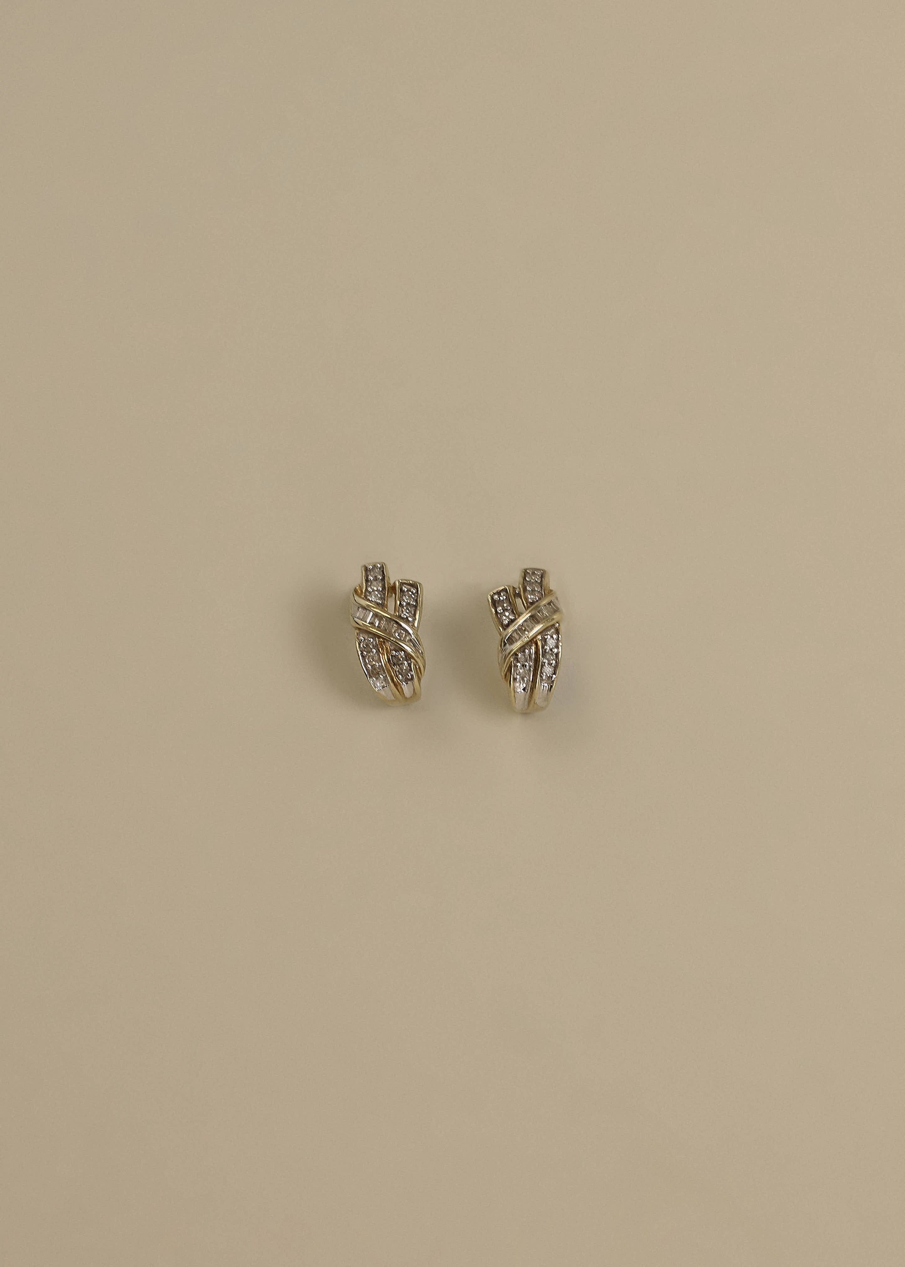 Vintage 10k Double Knot Earrings