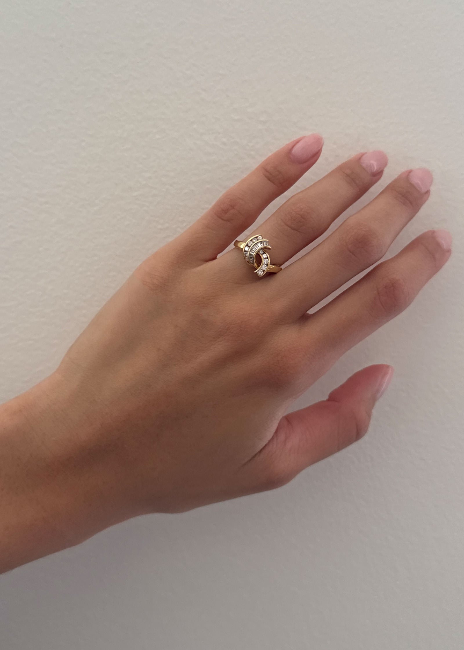 Vintage 18k Baguette and Round Arch Diamond Ring