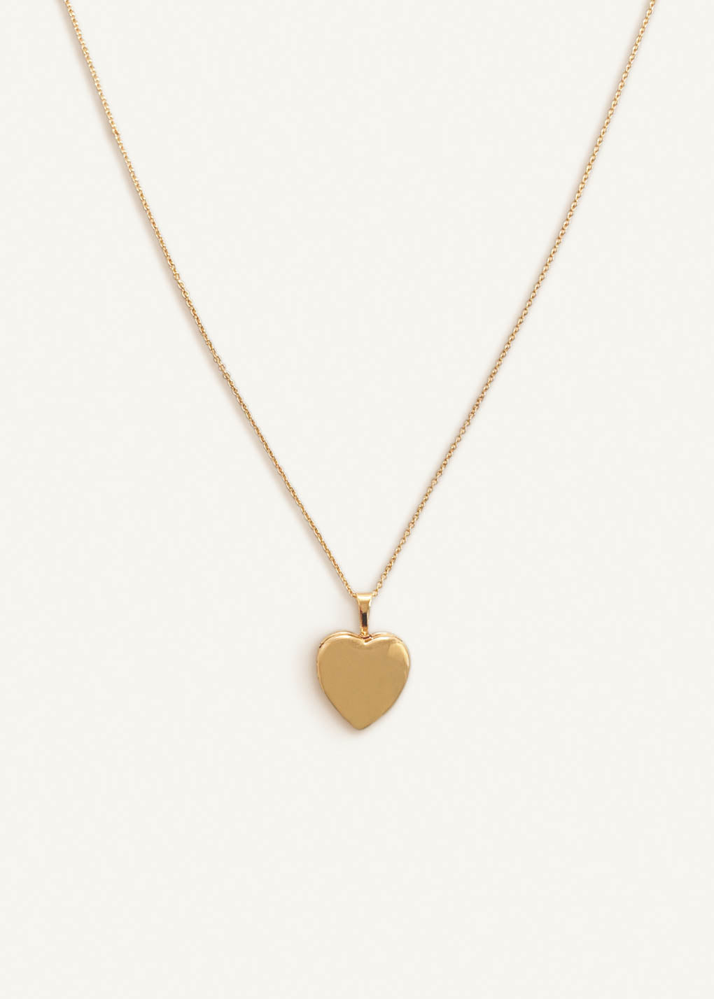 alt="Maison Heart Locket I with micro rolo chain"