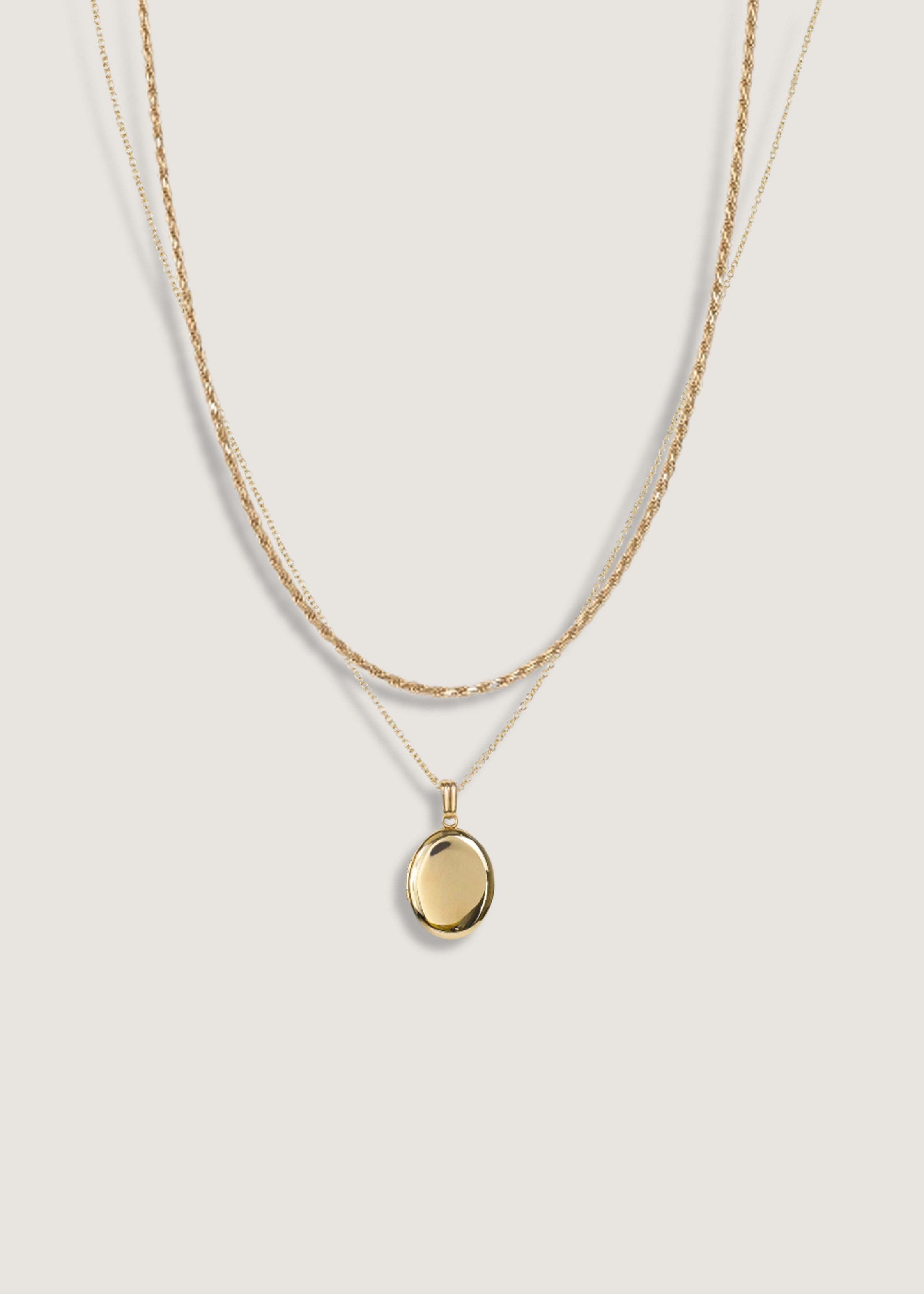 Petite Rope & Maison Oval Locket Necklace Stack