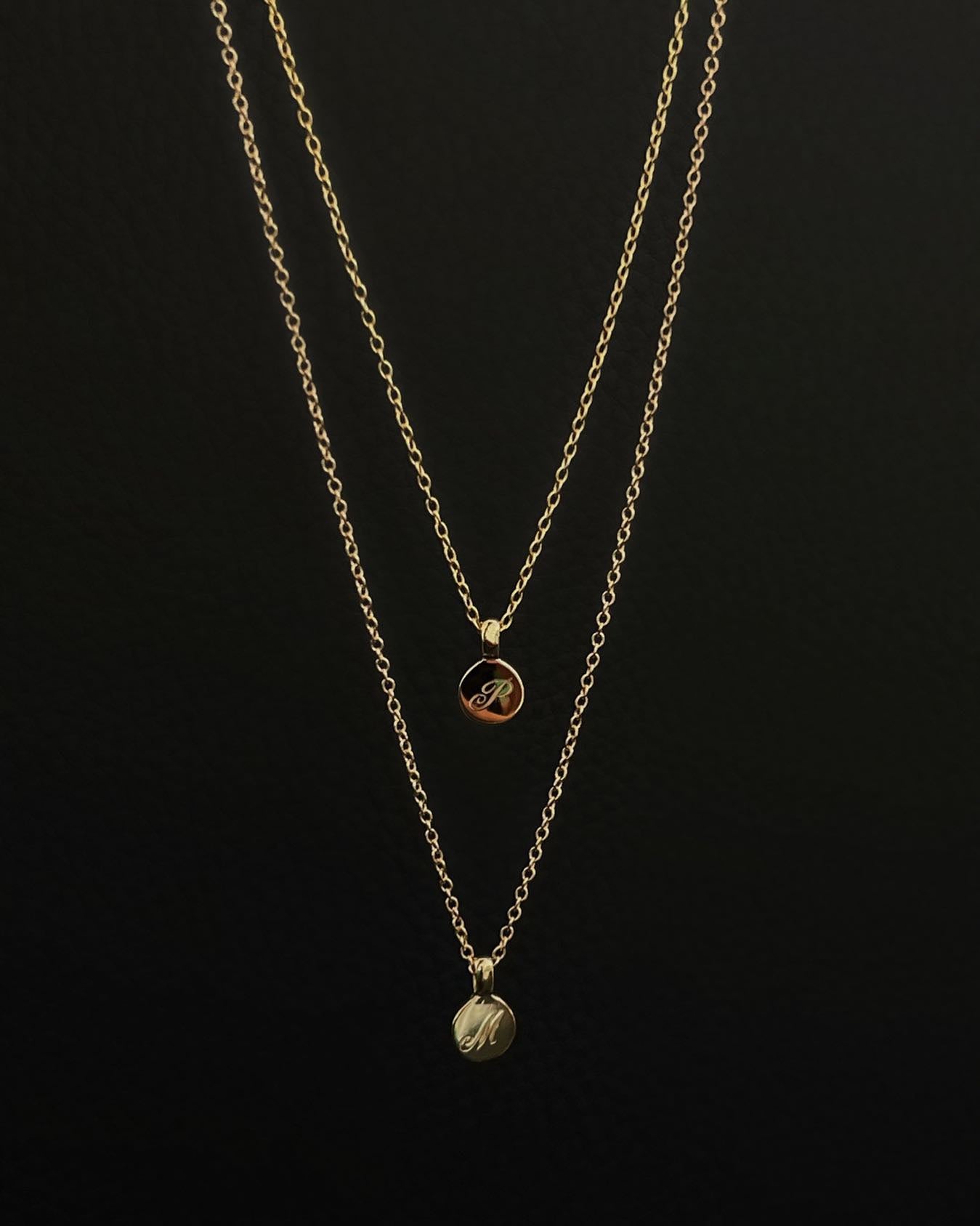 送料税込【AMY O】Initial Disc Necklace 刻印 ネックレス (2色) Sterling Silver Initial Disc Necklace, Personalized Necklace