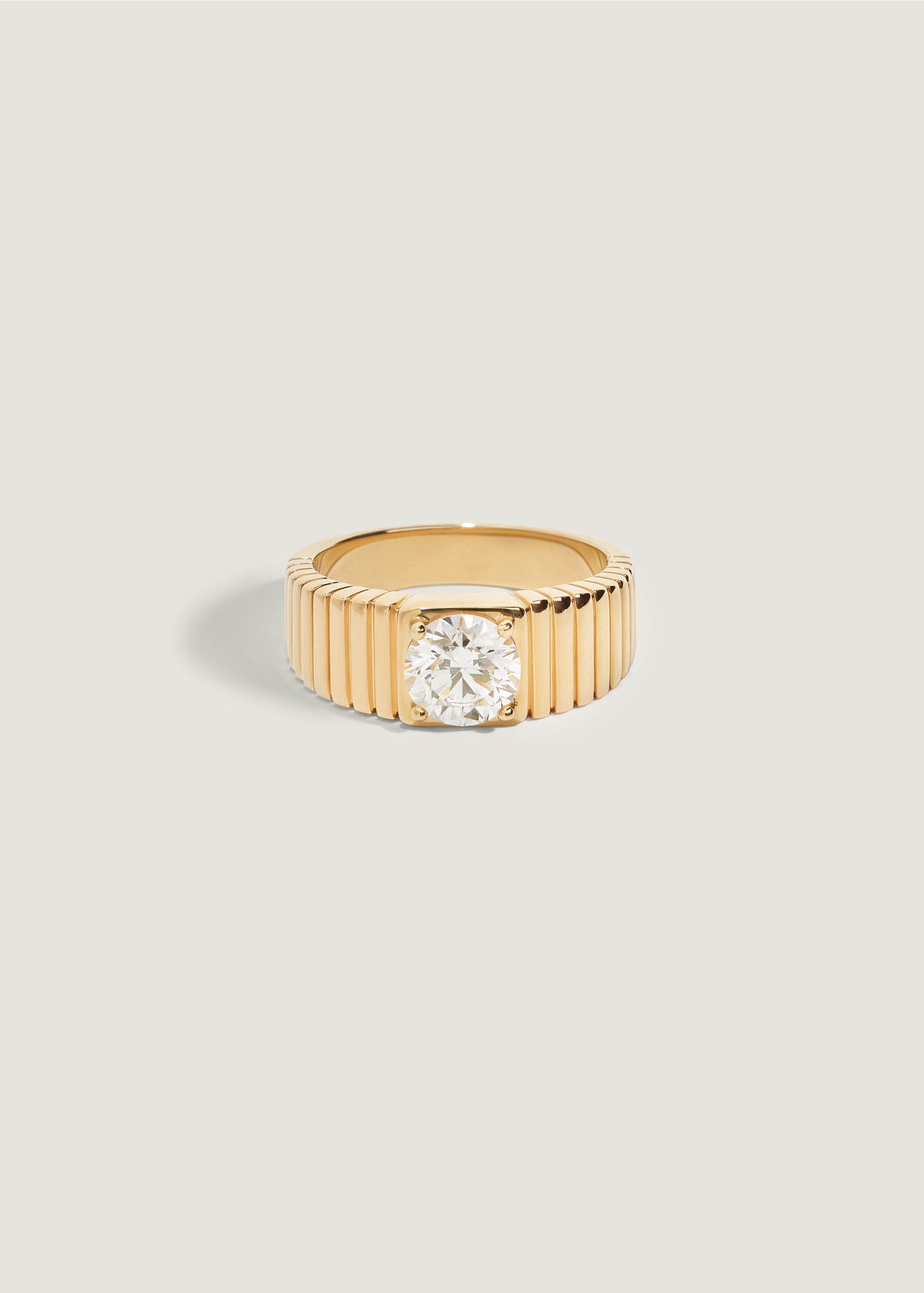 Solis Ribbed Ring Round Diamond 1.0 Carat
