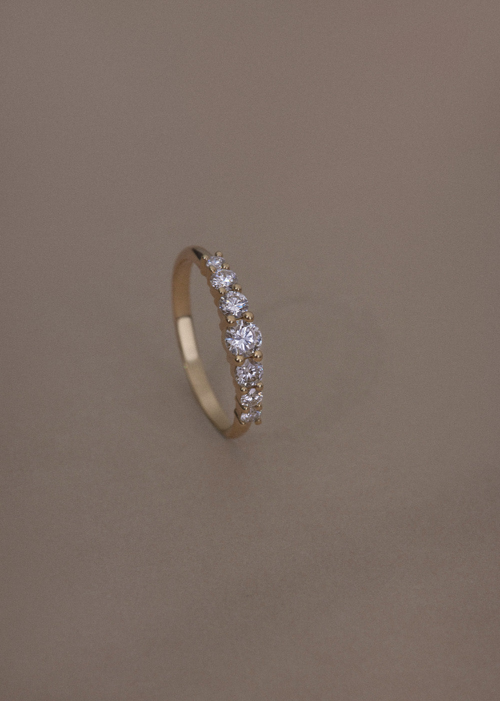 alt="Calla Round Brilliant Diamond Ring"