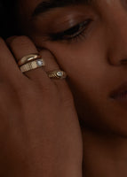 alt="Diamond Ribbed Heart Signet Ring"