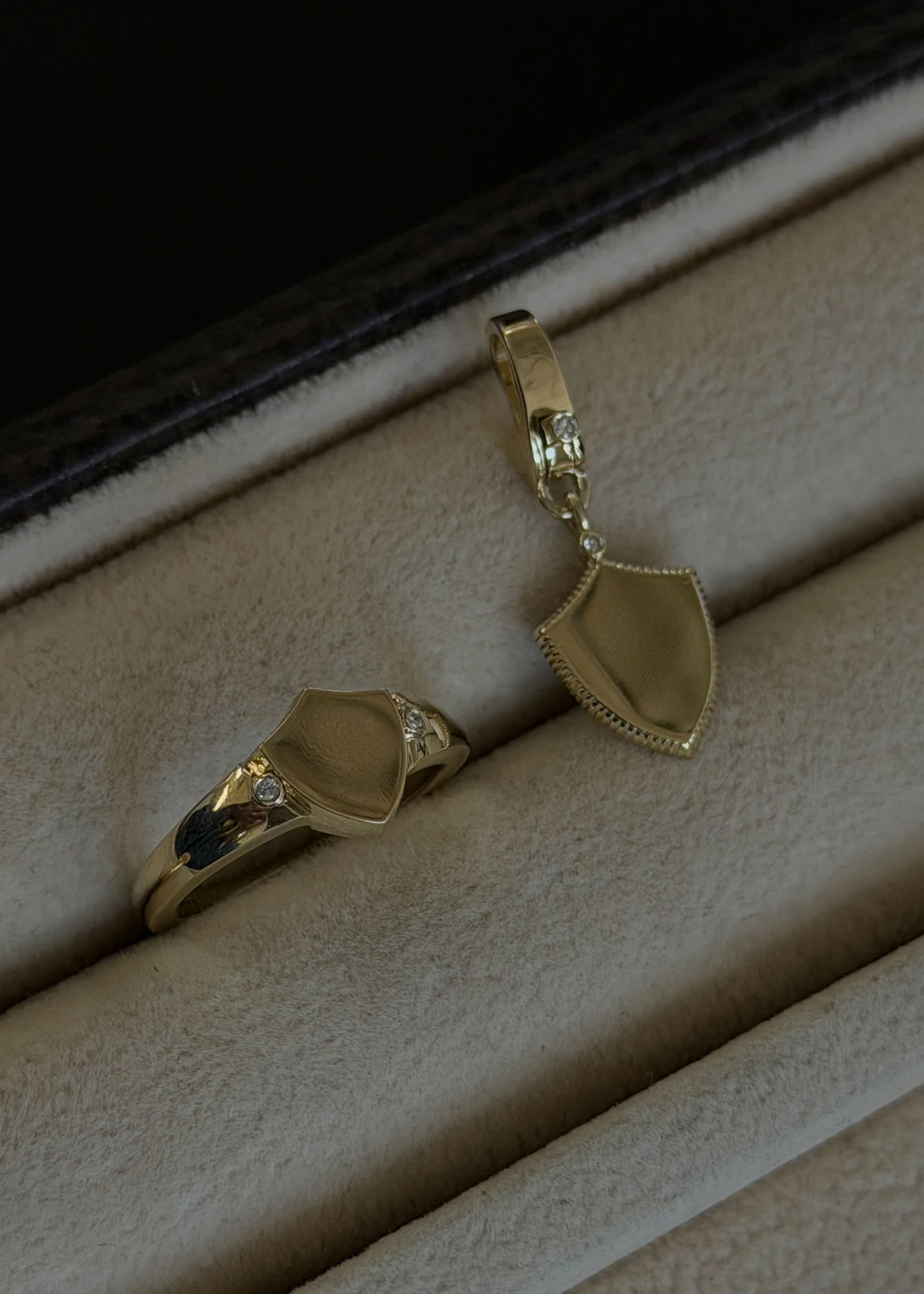 14k Gold Ace Shield Diamond Pendant | Kinn