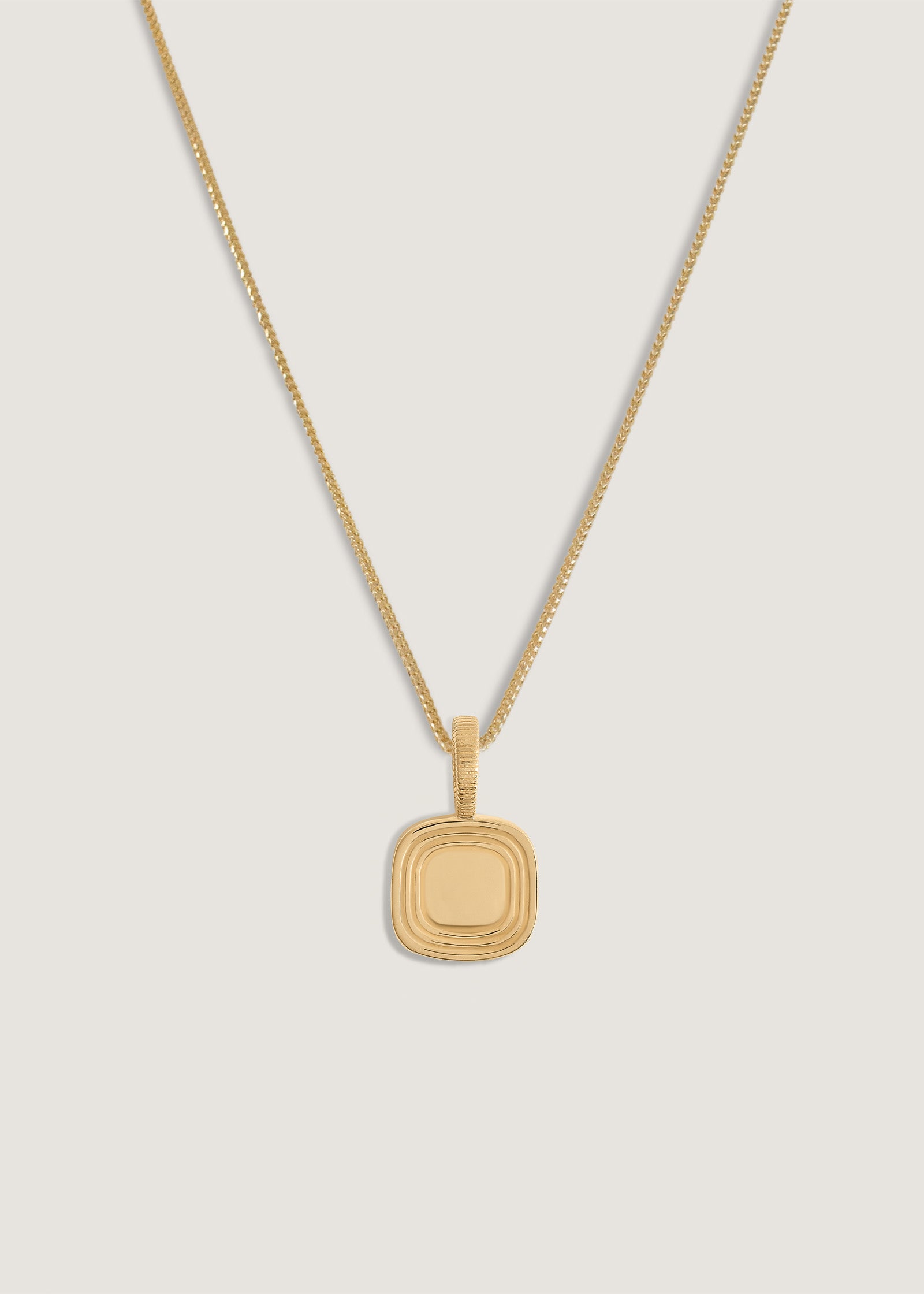 The Estate Necklace Yellow Gold - ENGRAVING