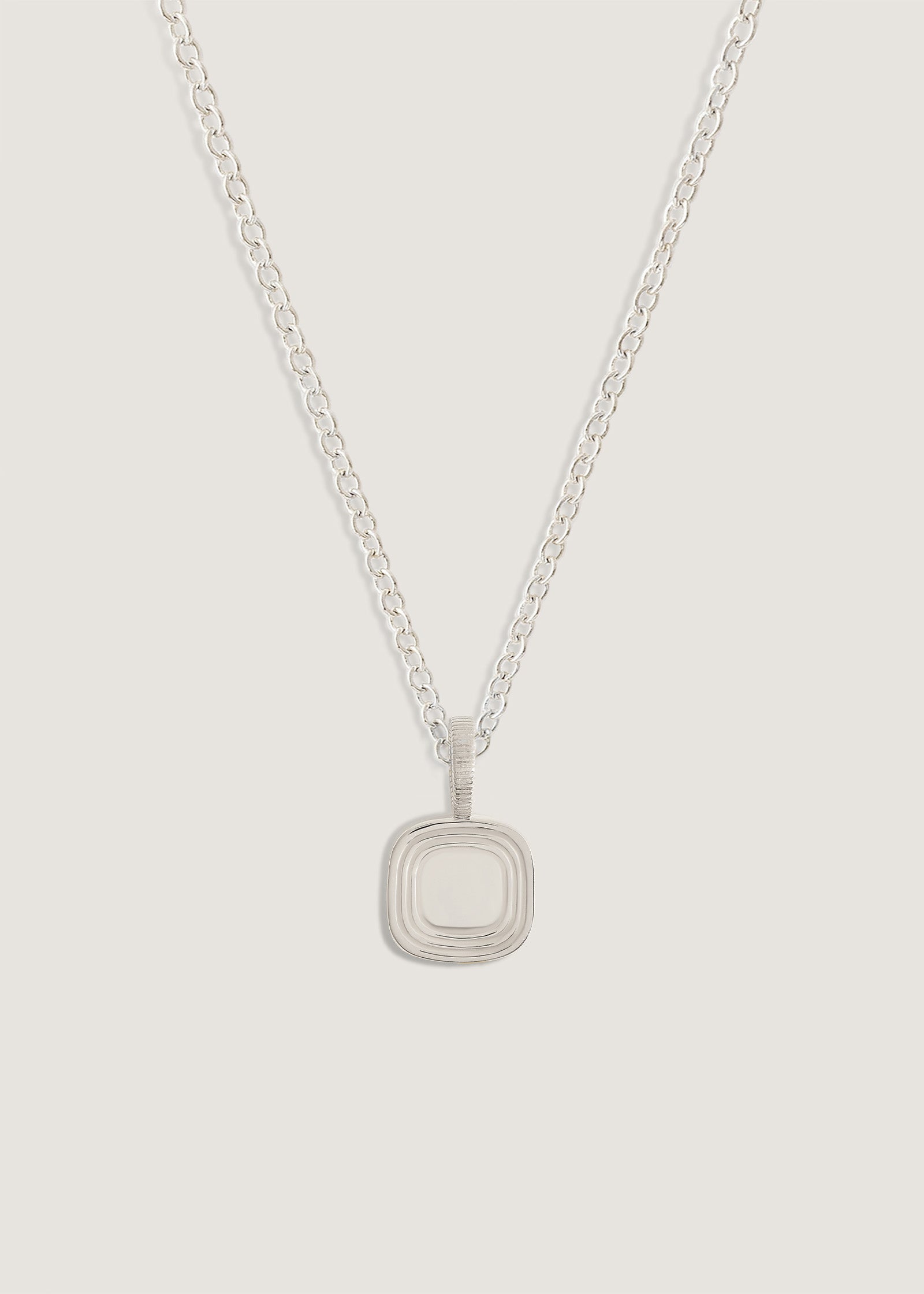 The Estate Necklace Silver - ENGRAVING