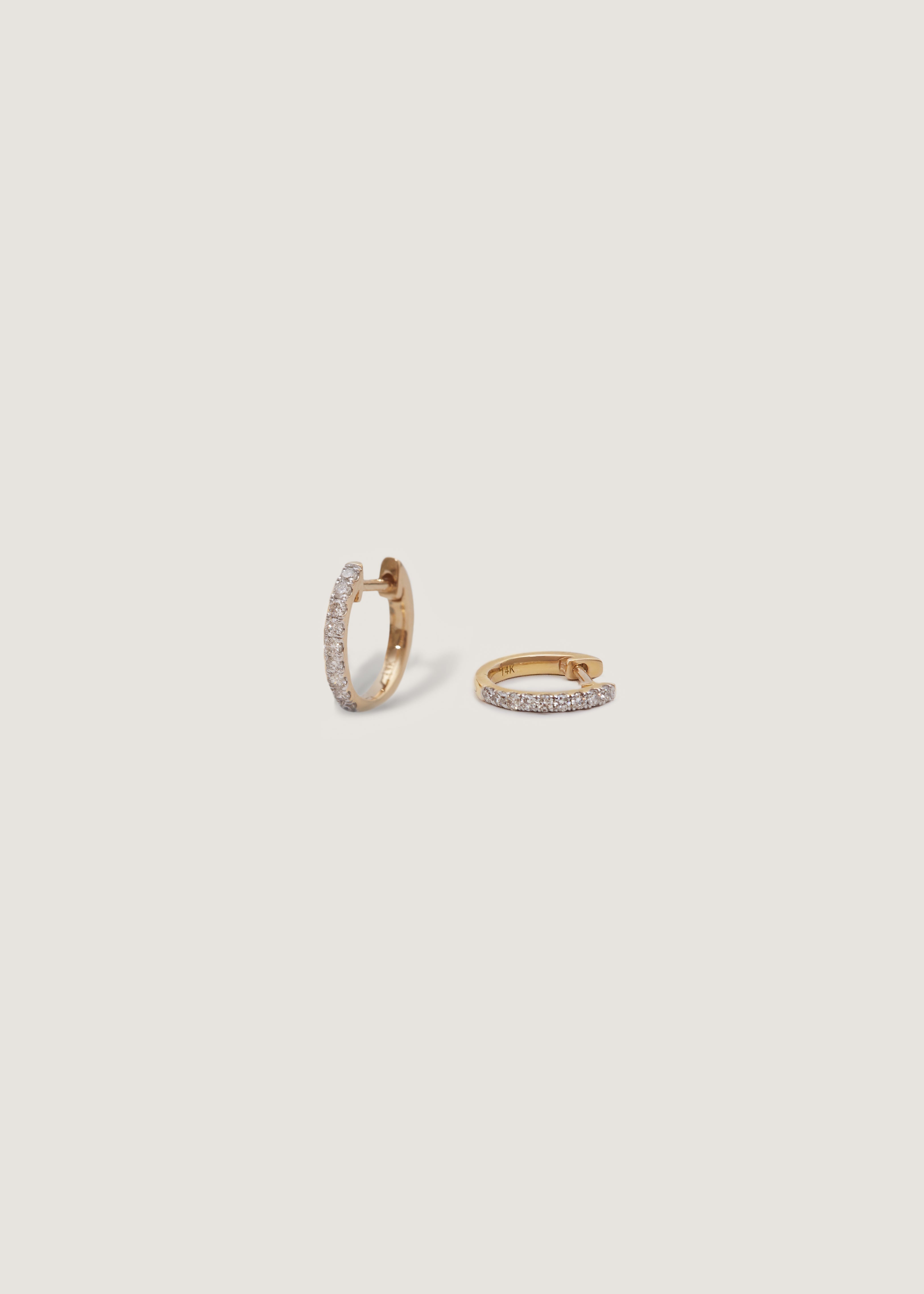 Pavé Huggie Earrings Diamond - Kinn