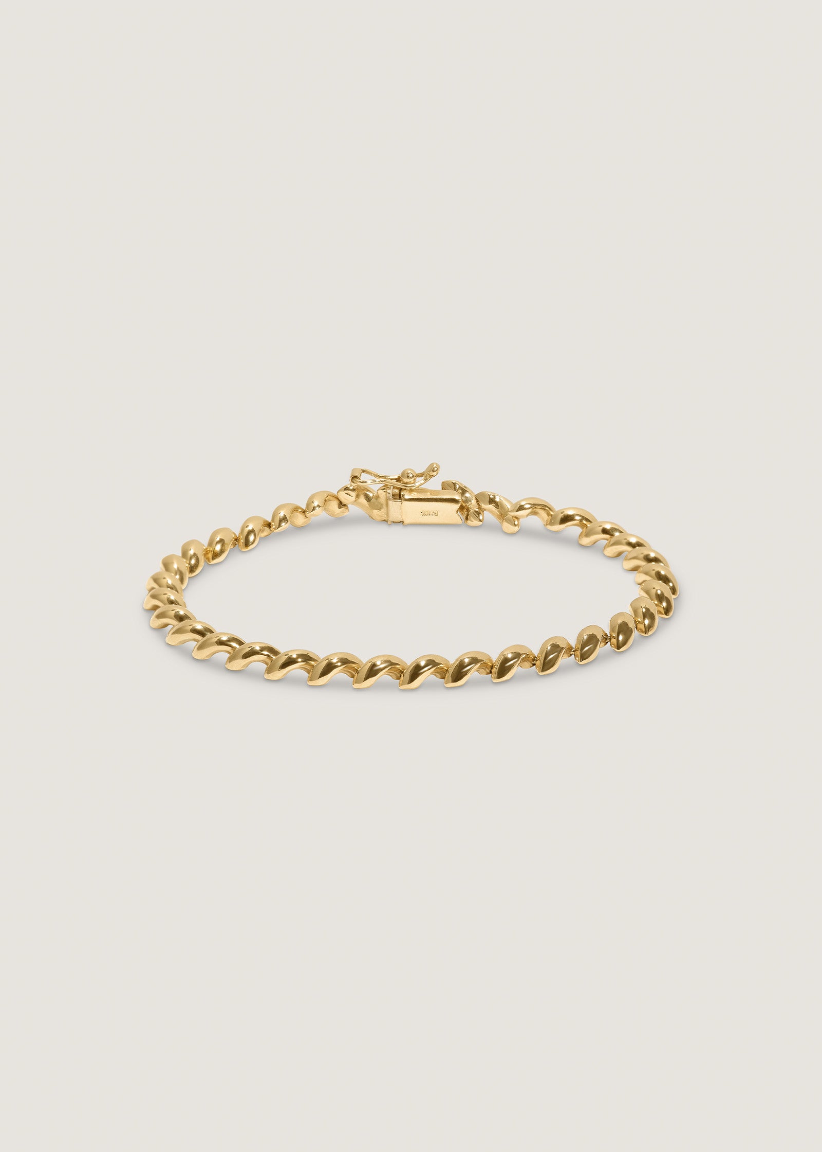 Kinn 14k Yellow Gold Petite Hampshire House Bracelet