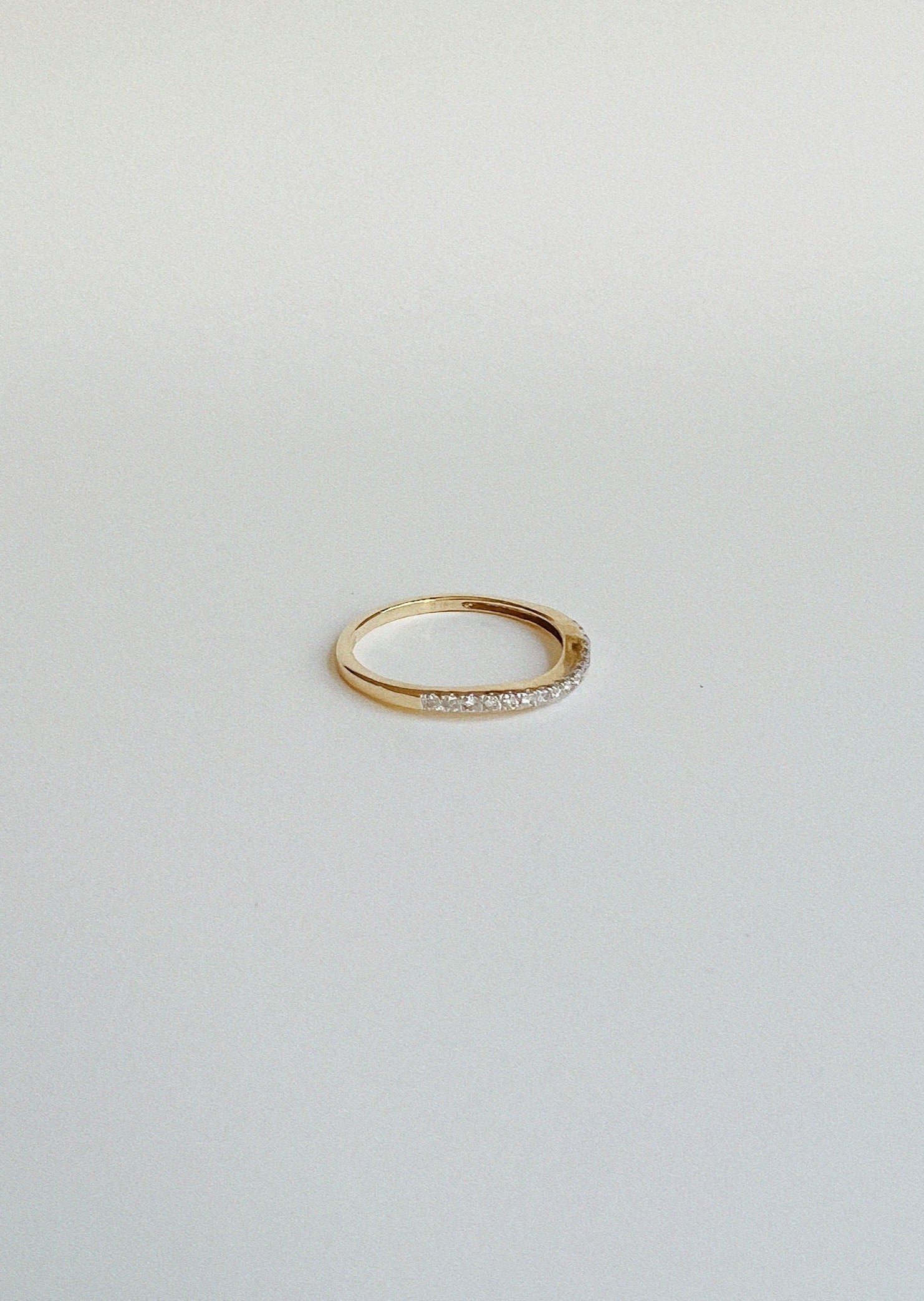 Vintage Curved Pavé Diamond Ring