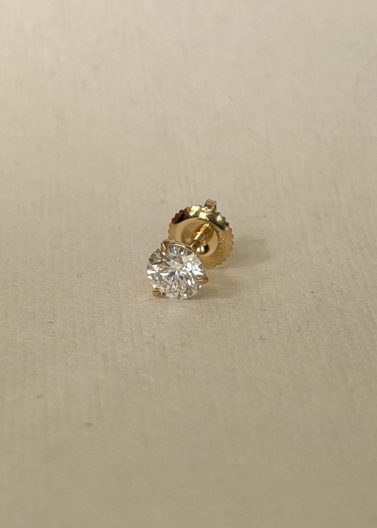 Vintage 14k Diamond Solitaire Stud Earring (Single)