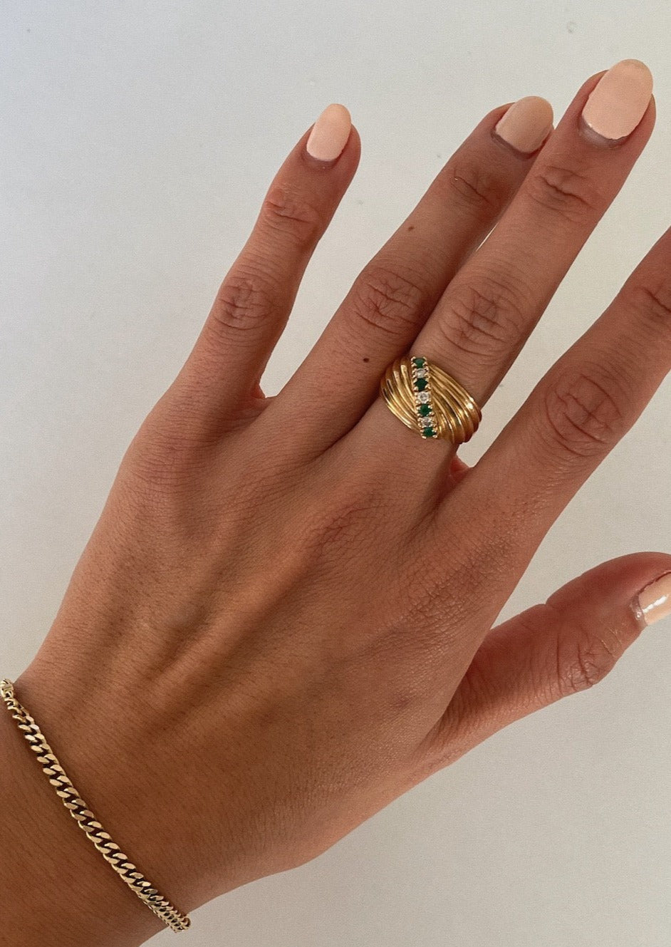 Vintage Emerald Ribbed Dome Ring