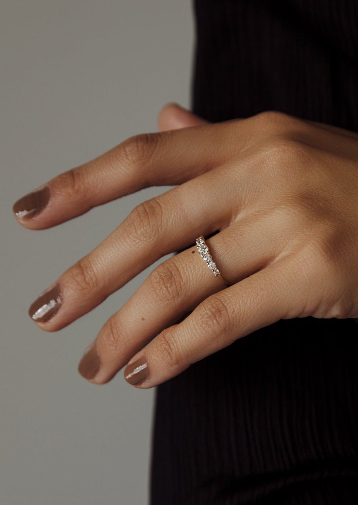 alt="Calla Round Brilliant Ring"