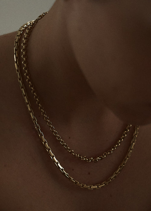 Elongated chain hot sale necklace