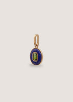 alt="amalfi oval pendant with gold enhancer"
