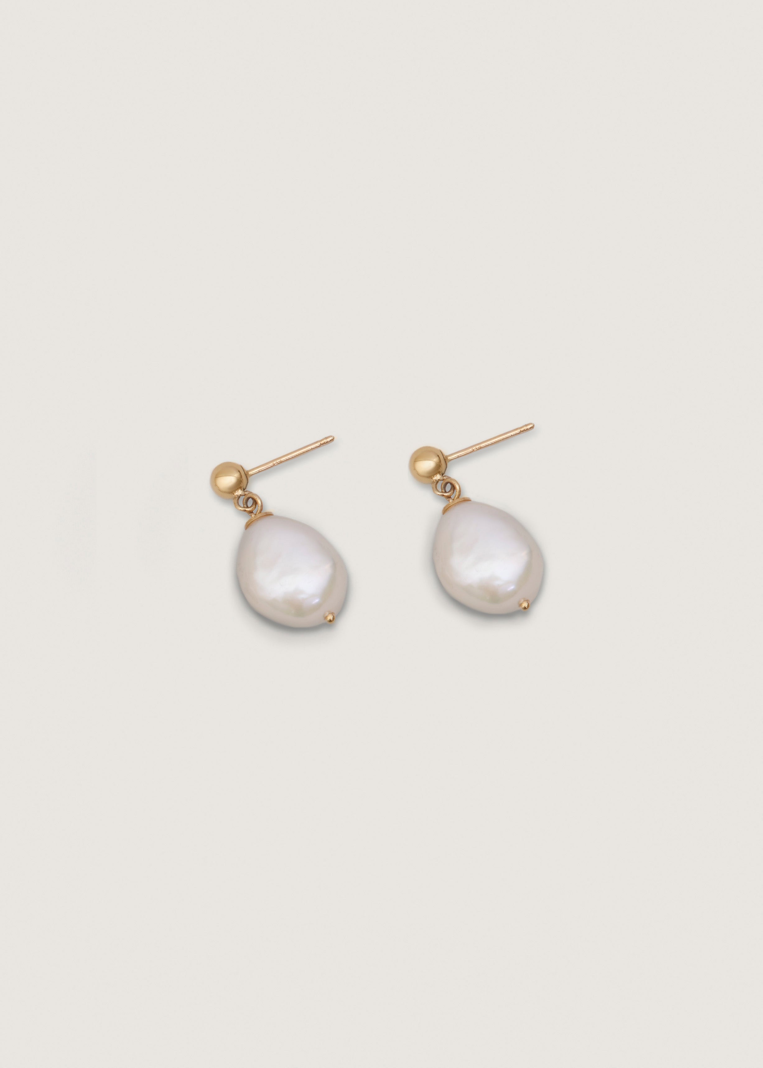 9ct Yellow Gold Freshwater Pearl & Diamond Drop Earrings | Buy Online |  Free Insured UK Delivery