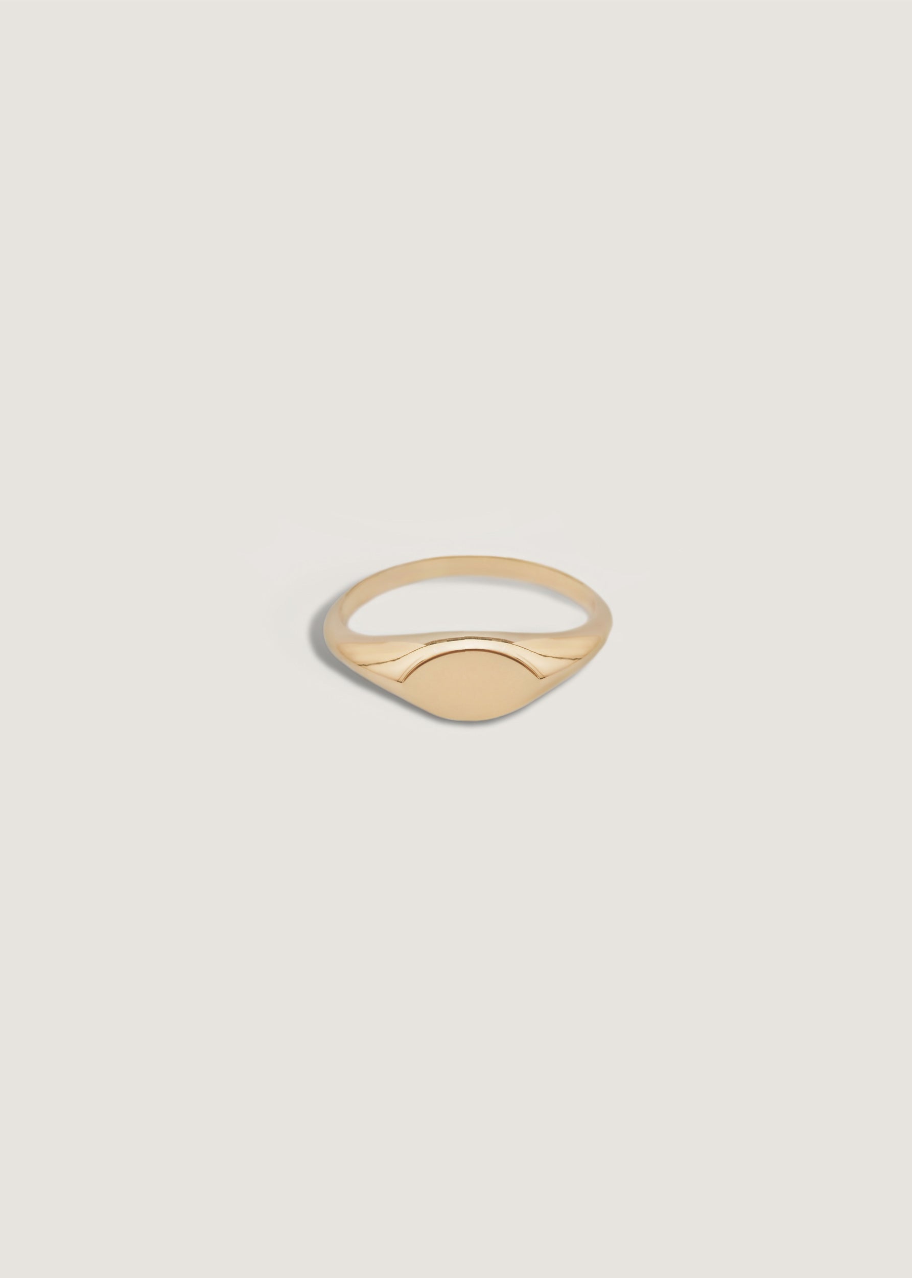 Eloise Oval Signet Ring - Engraving
