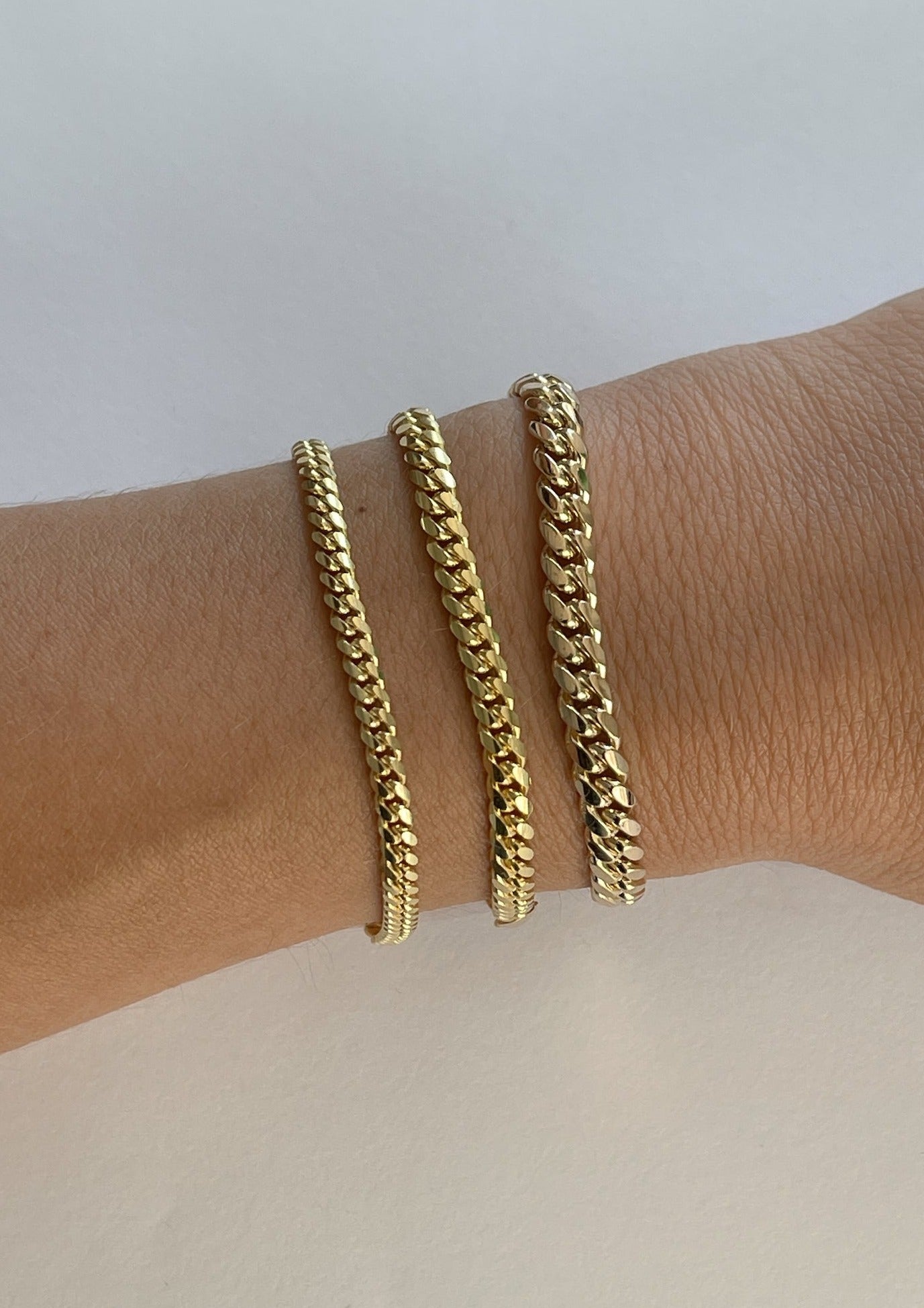 Micro cuban link store bracelet