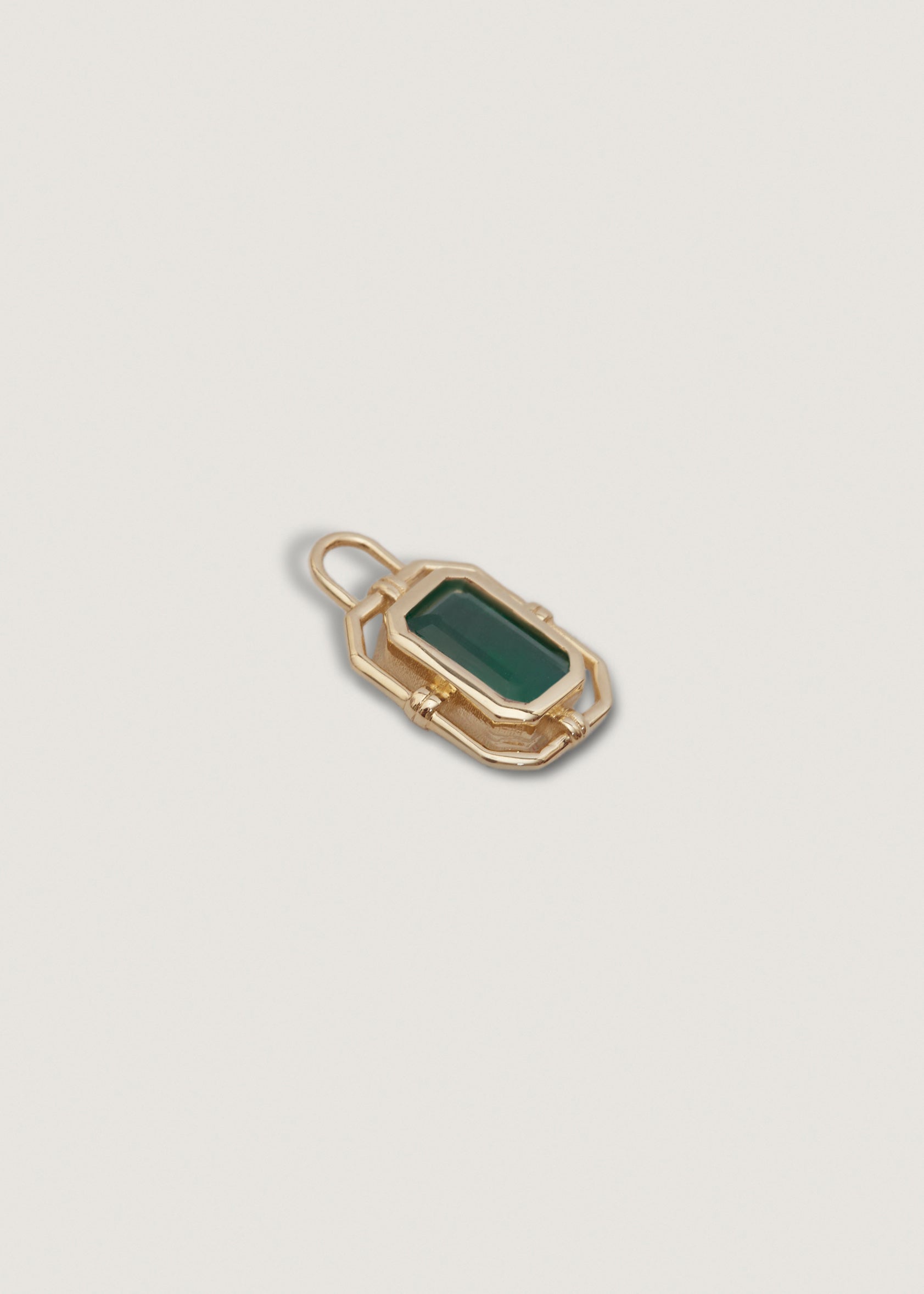 alt="Lyra Baguette Pendant I - Emerald"