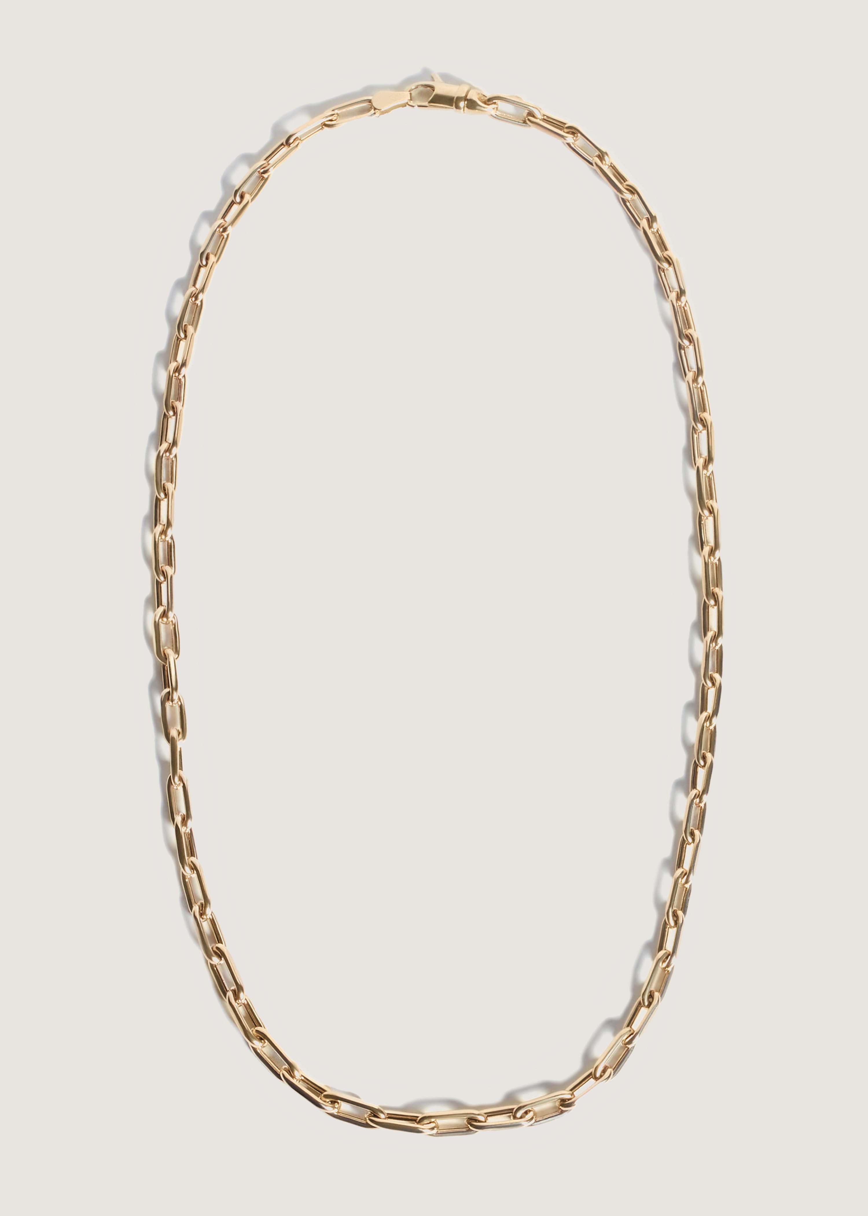 alt="Mini Link Chain Necklace"