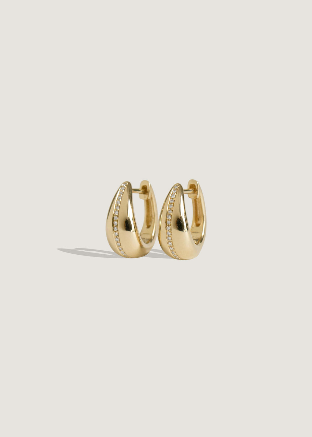 Kinn Studio Classic Hoop Earrings - Gold - M
