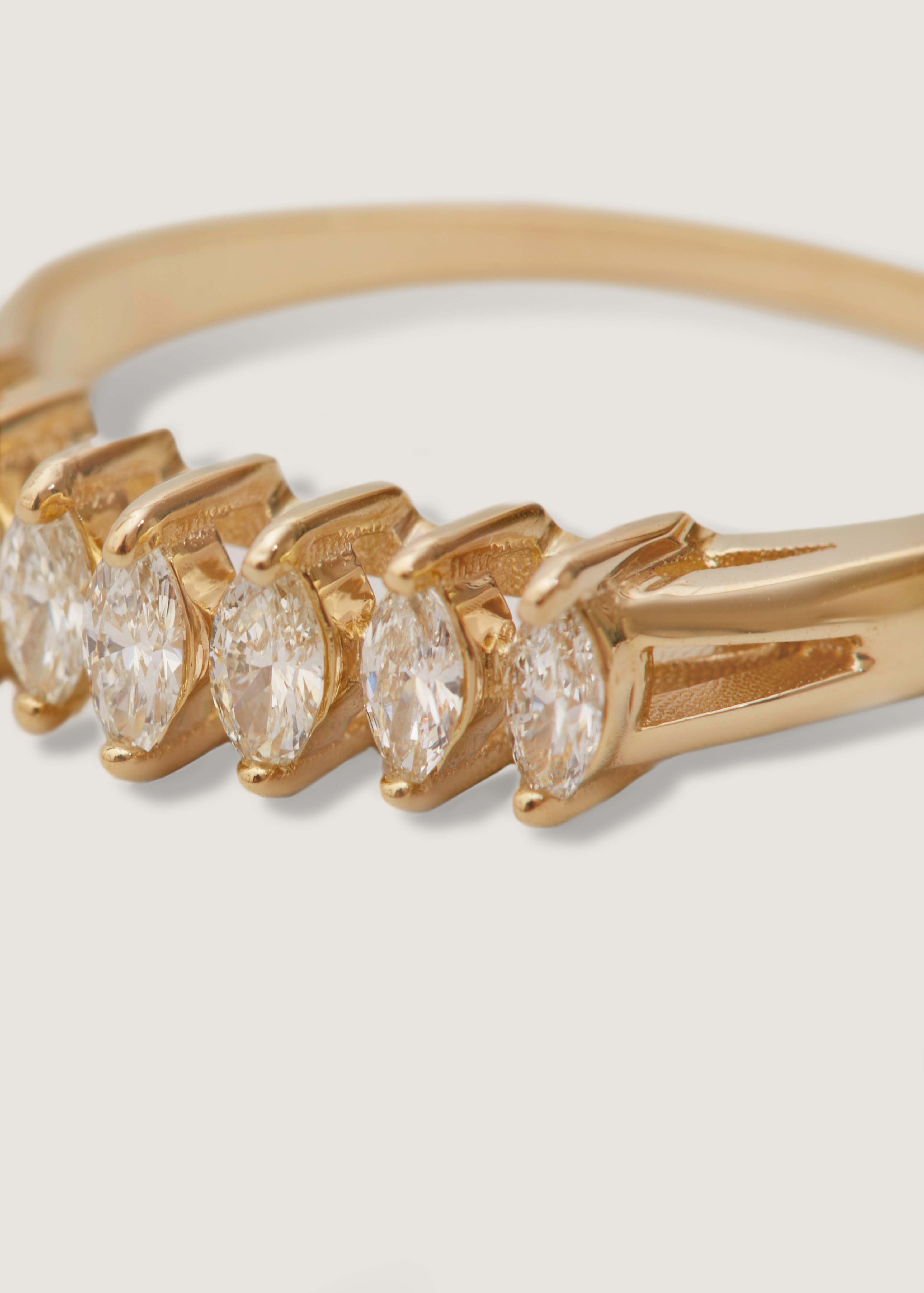 7 marquise diamond on sale ring